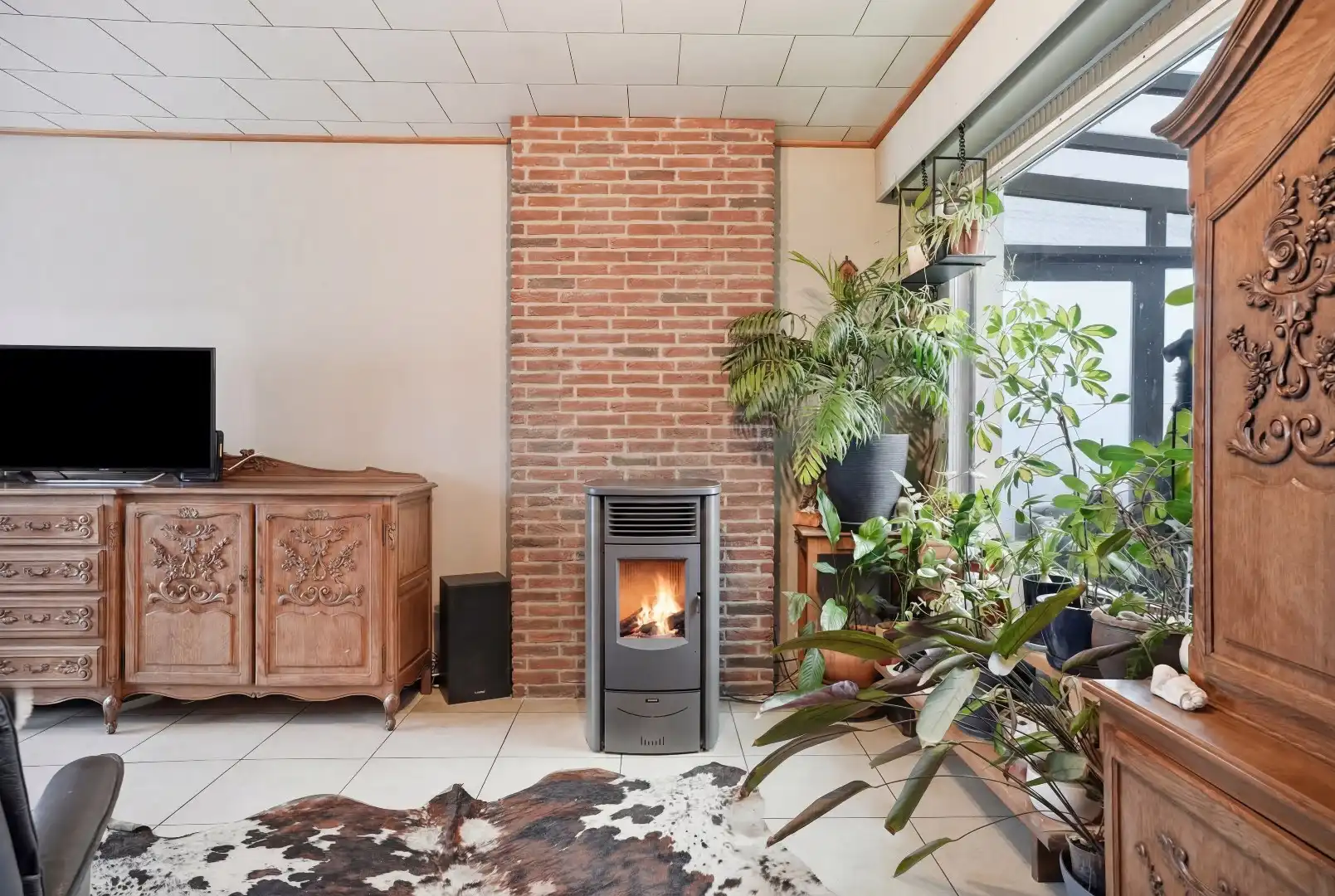 Rustig gelegen, alleenstaande woning op ruim perceel van 2210 m² foto 4