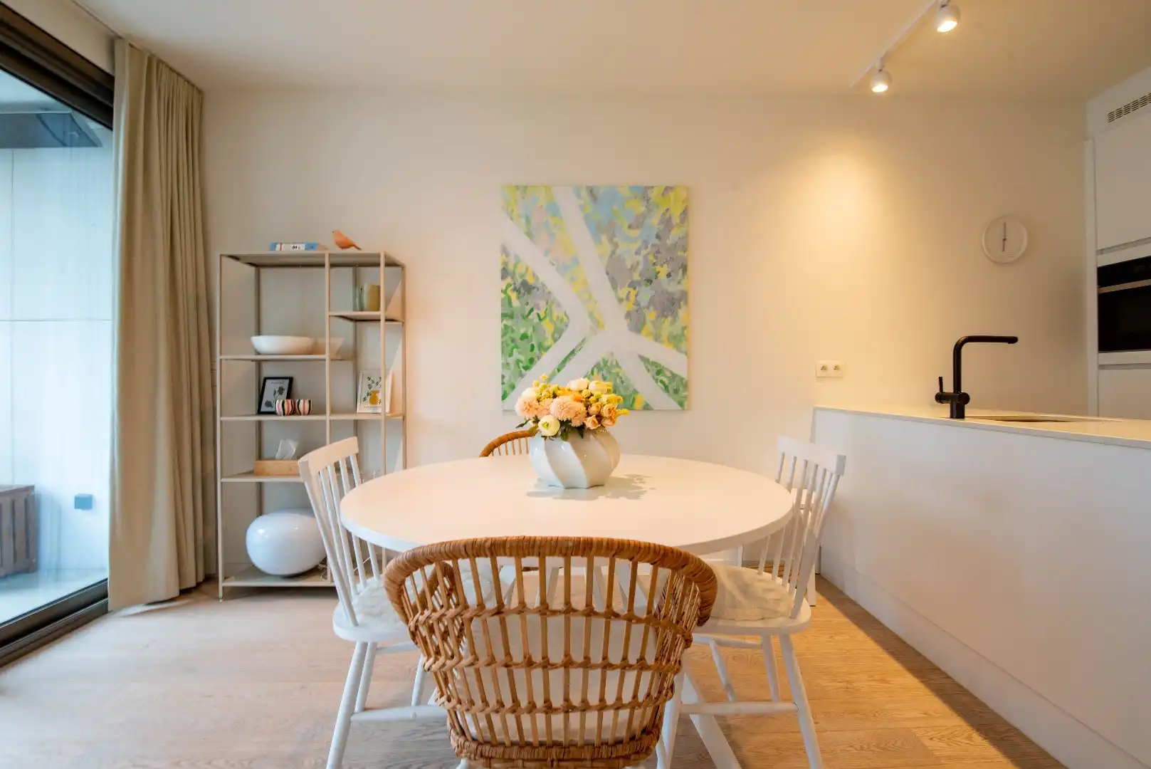 Gemeubeld nieuwbouw appartement op het Zuid foto 6