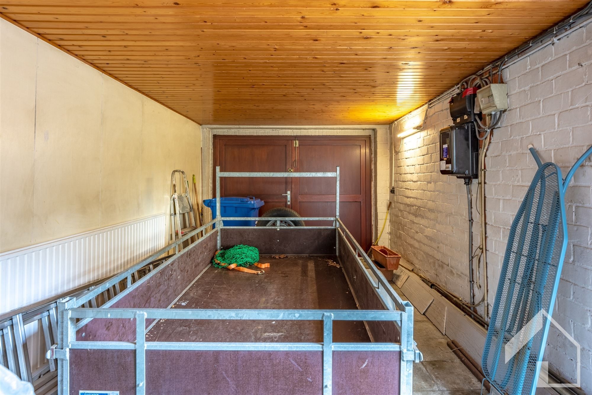 Gezinswoning met 4 ruime slaapkamers, garage en leuke tuin foto 20