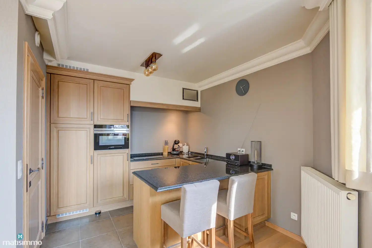 LUXUEUS AFGEWERKT APPARTEMENT MET 2 SLAAPKAMERS EN ZUIDGERICHT TERRAS VLAKBIJ HET CENTRUM VAN BILZEN (+ optioneel 3 autostaanplaatsen) foto 8