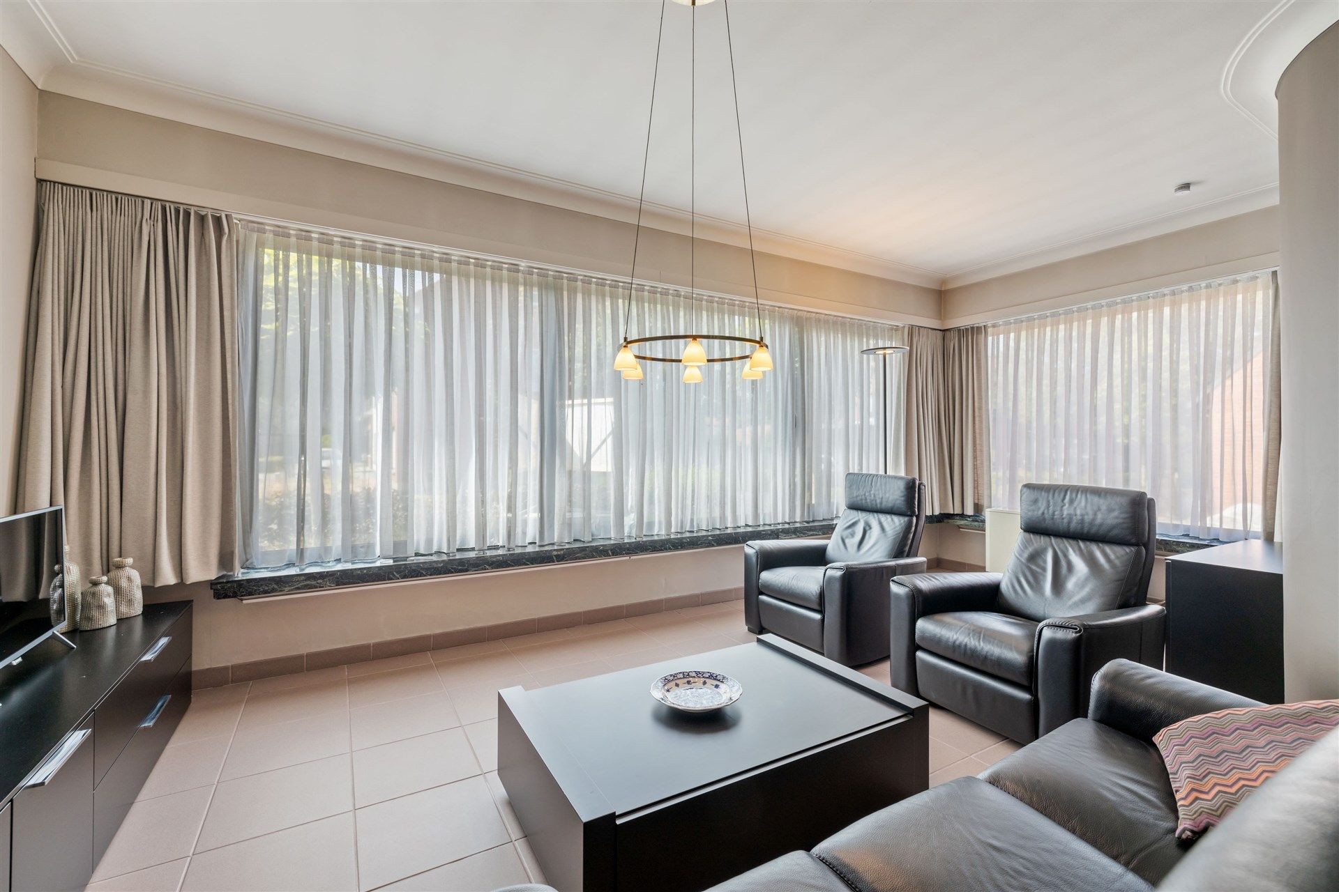 Instapklare gezinswoning met 3 slaapkamers nabij het centrum foto 10