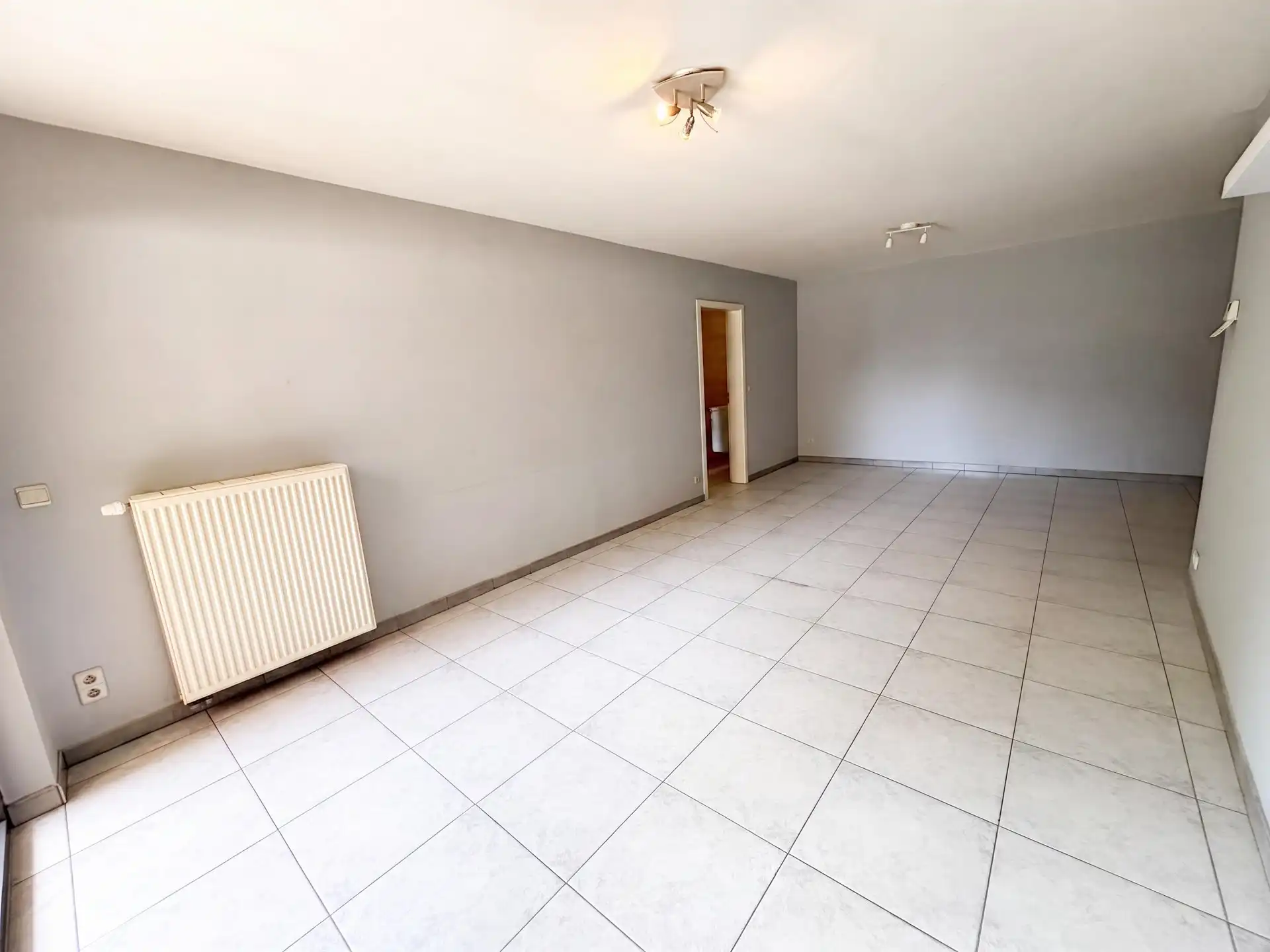 Gezellig appartement met één slaapkamer en staanplaats in centrum Aalst foto 2