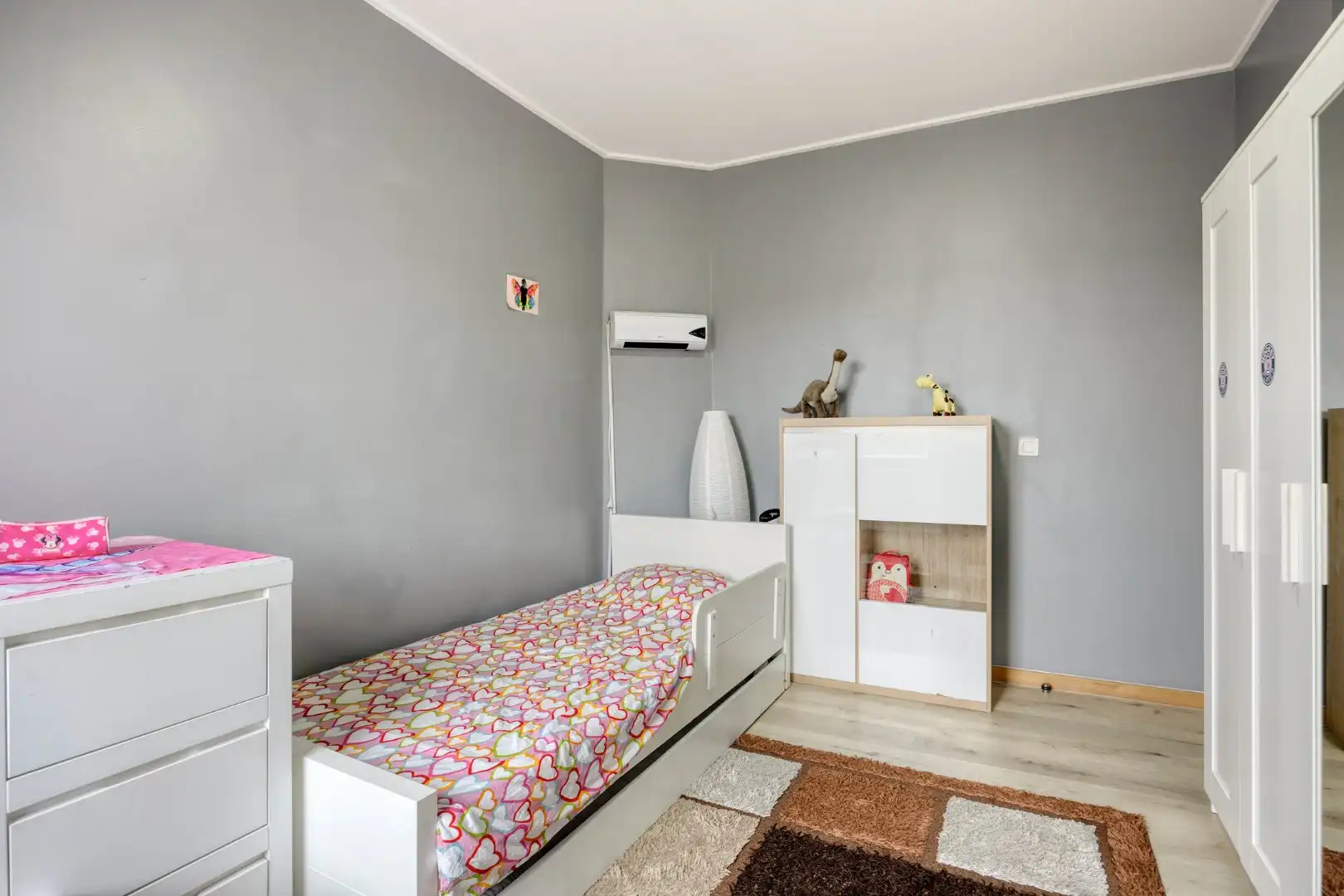Instapklare woning met 4 slpk en ruime tuin foto 21