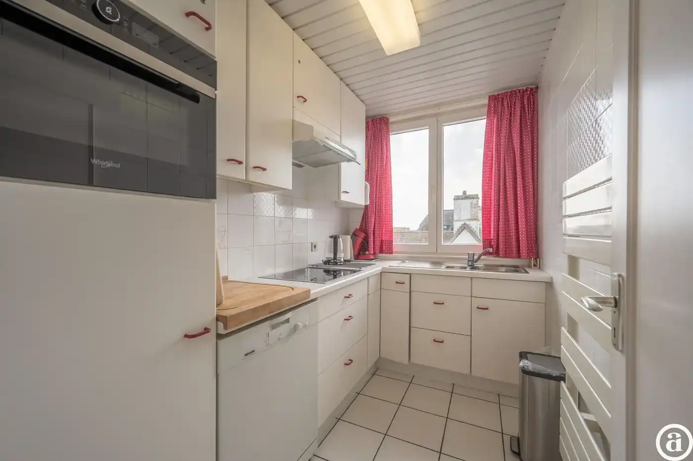 Hoekappartement van 130 m² gelegen in een villa residentie te Zoute foto 11