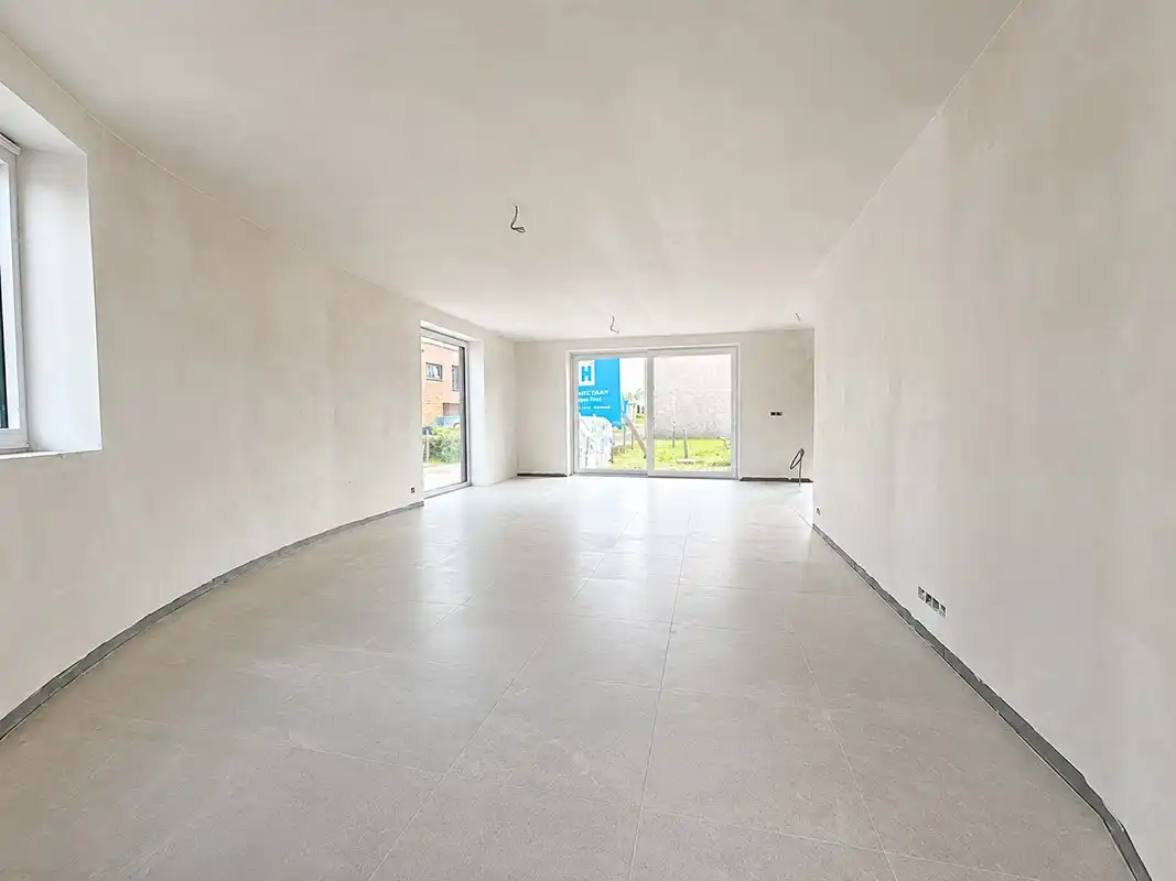 HECTAAR bouwt 2 moderne nieuwbouwwoningen in Steenhuffel foto 3