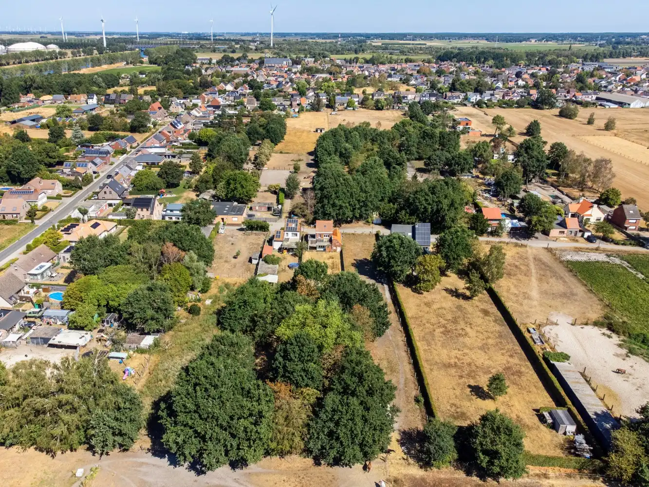 Charmante, te renoveren woning met 2 slpk., garage en tuin foto 28