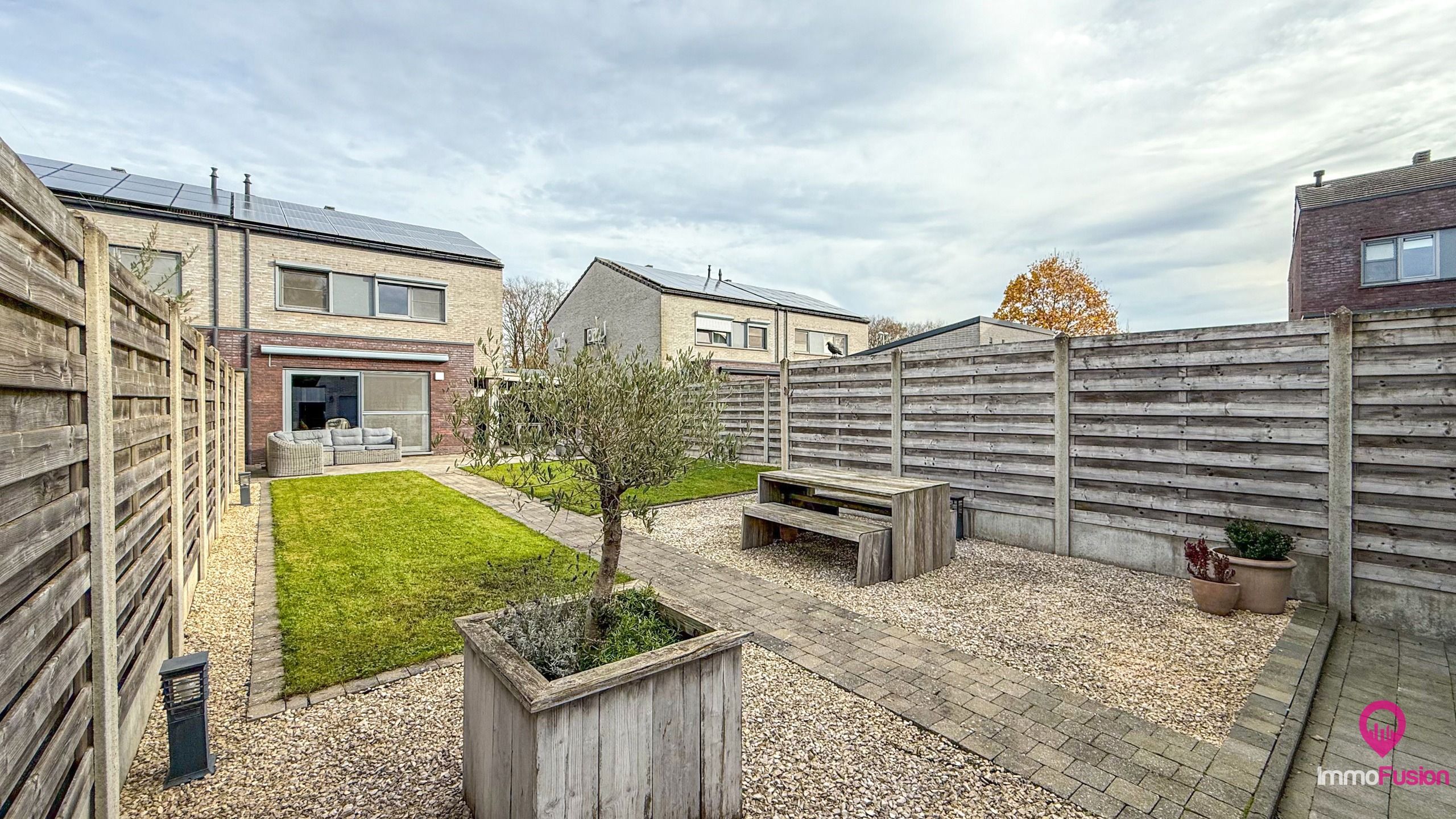 Instapklare gezinswoning met 3 slpks en zonnige tuin! foto 41