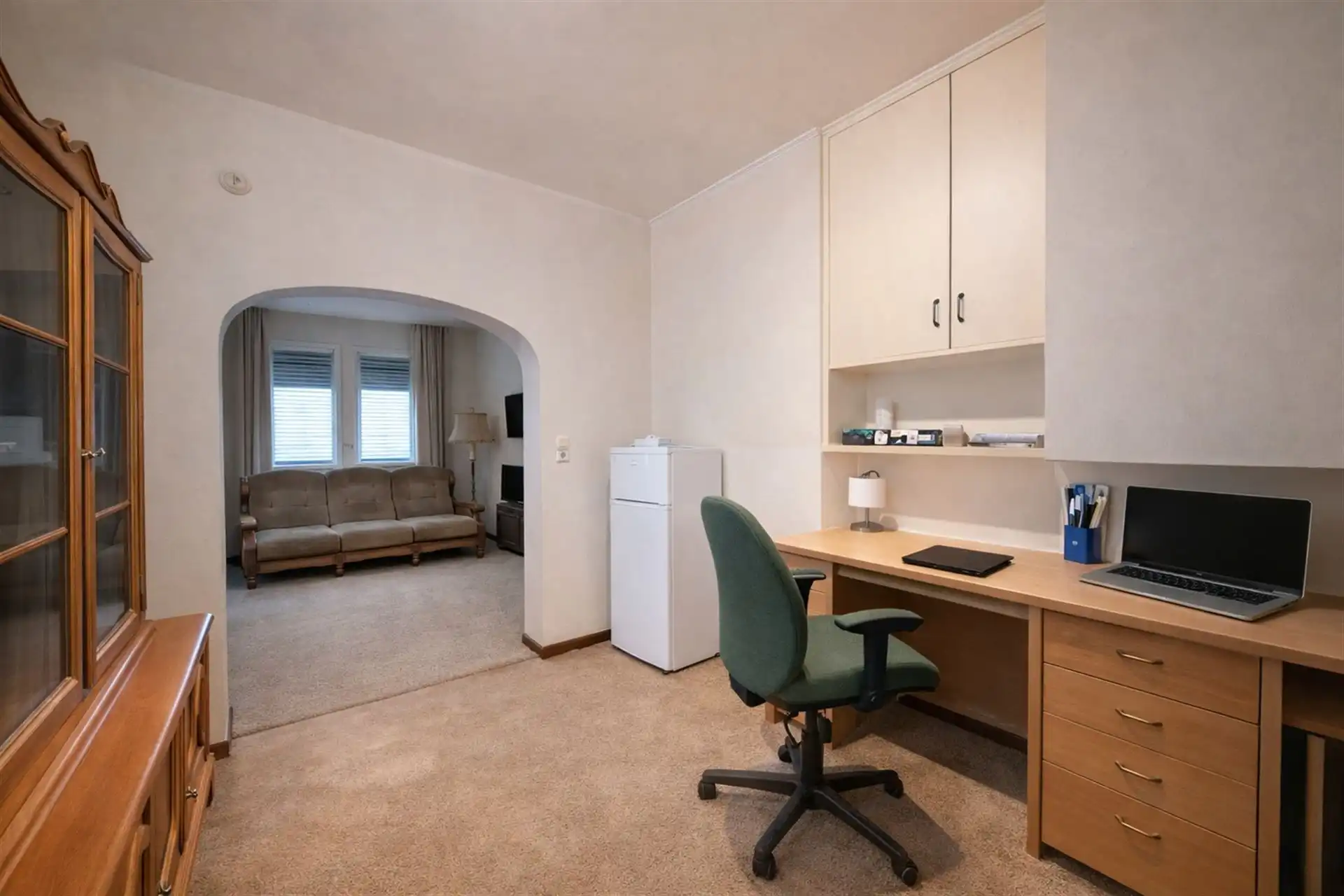 Te renoveren woning met potentieel op centrale ligging te Heist-Goor foto 3