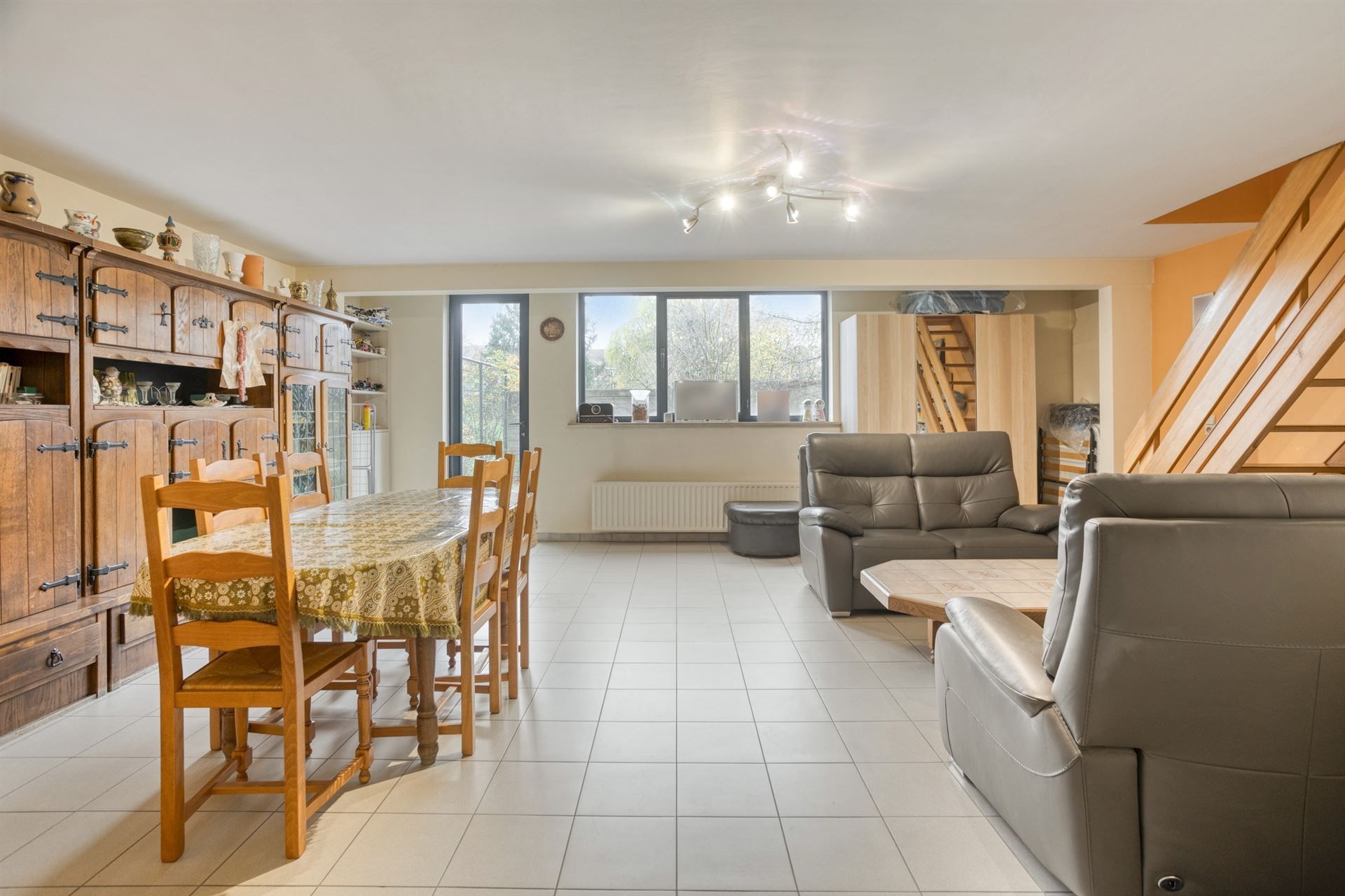 Appartementsgebouw foto 26