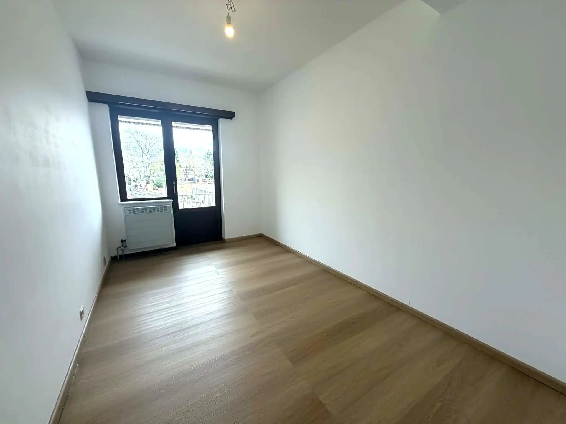 Charmant 2-kamerappartement te huur te Jette.     foto 10