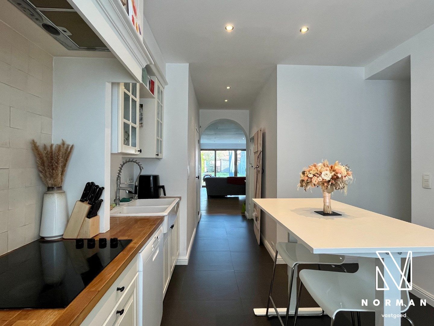 Gerenoveerde charmante woning te koop in Waregem! foto 9