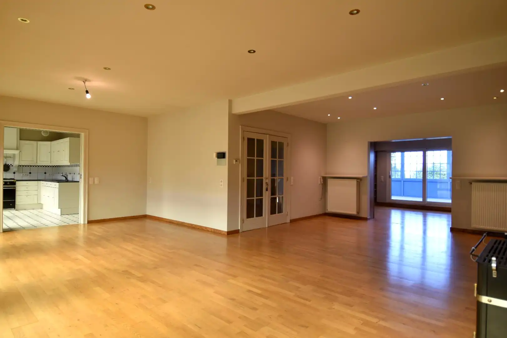 Statige woning met praktijkgedeelte (101 m²), 4 slaapkamers en zonnige tuin te koop in het straatbeeld van Bellegem foto 30