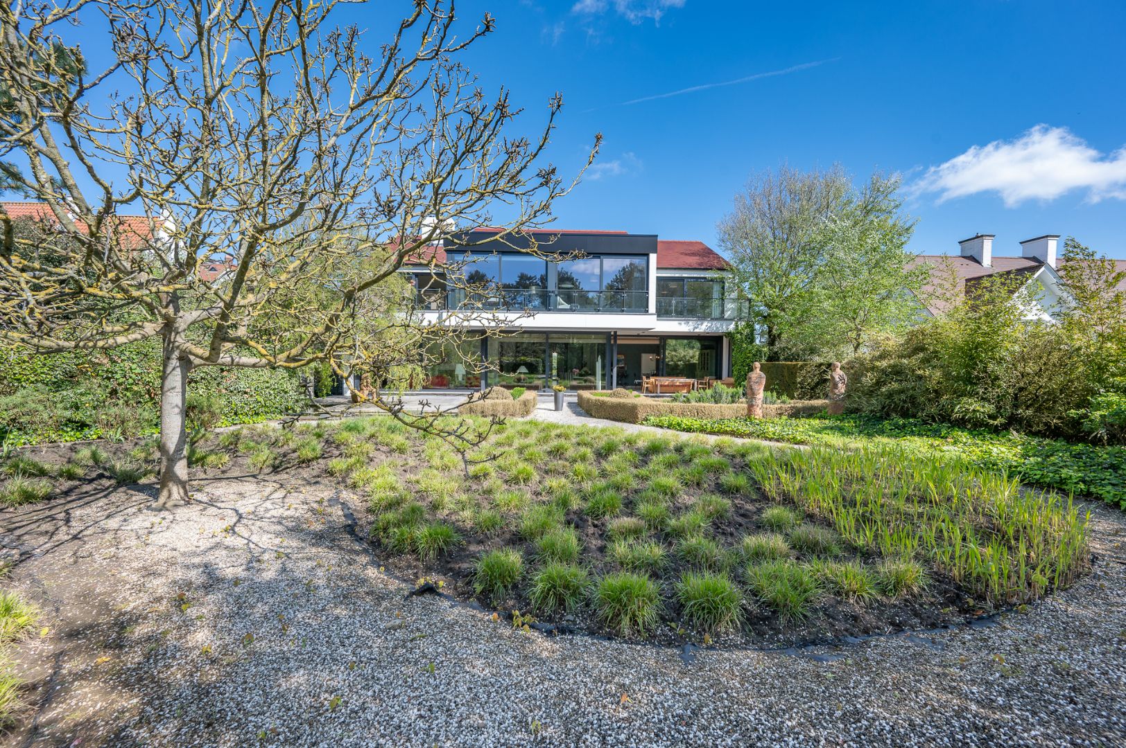 Prachtig gelijkvloers appartement met tuin ideaal gelegen aan de Zwinlaan foto 31