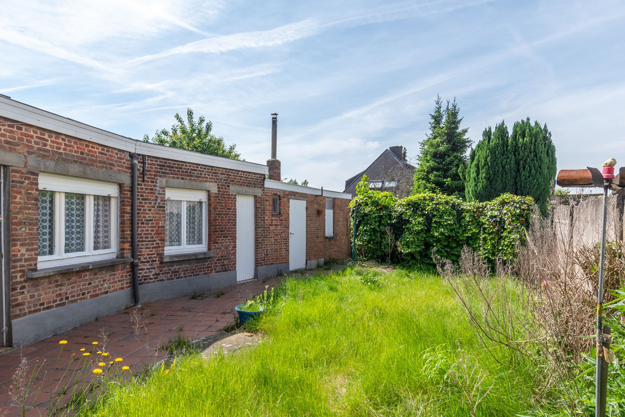 Unieke renovatiekans! Woning met talloze mogelijkheden! foto 6