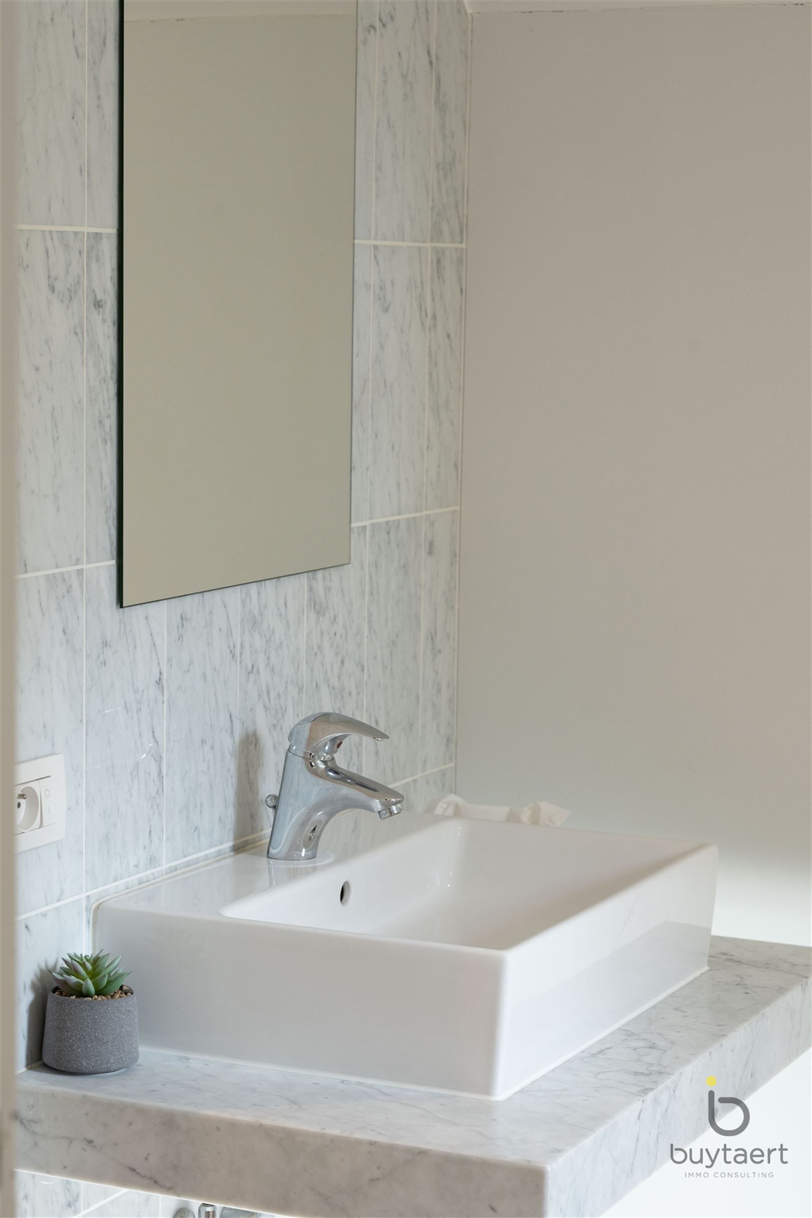 EXCLUSIEF: stijlvolle villa met een tijdloze inrichting op een toplocatie te Schilde! foto 72
