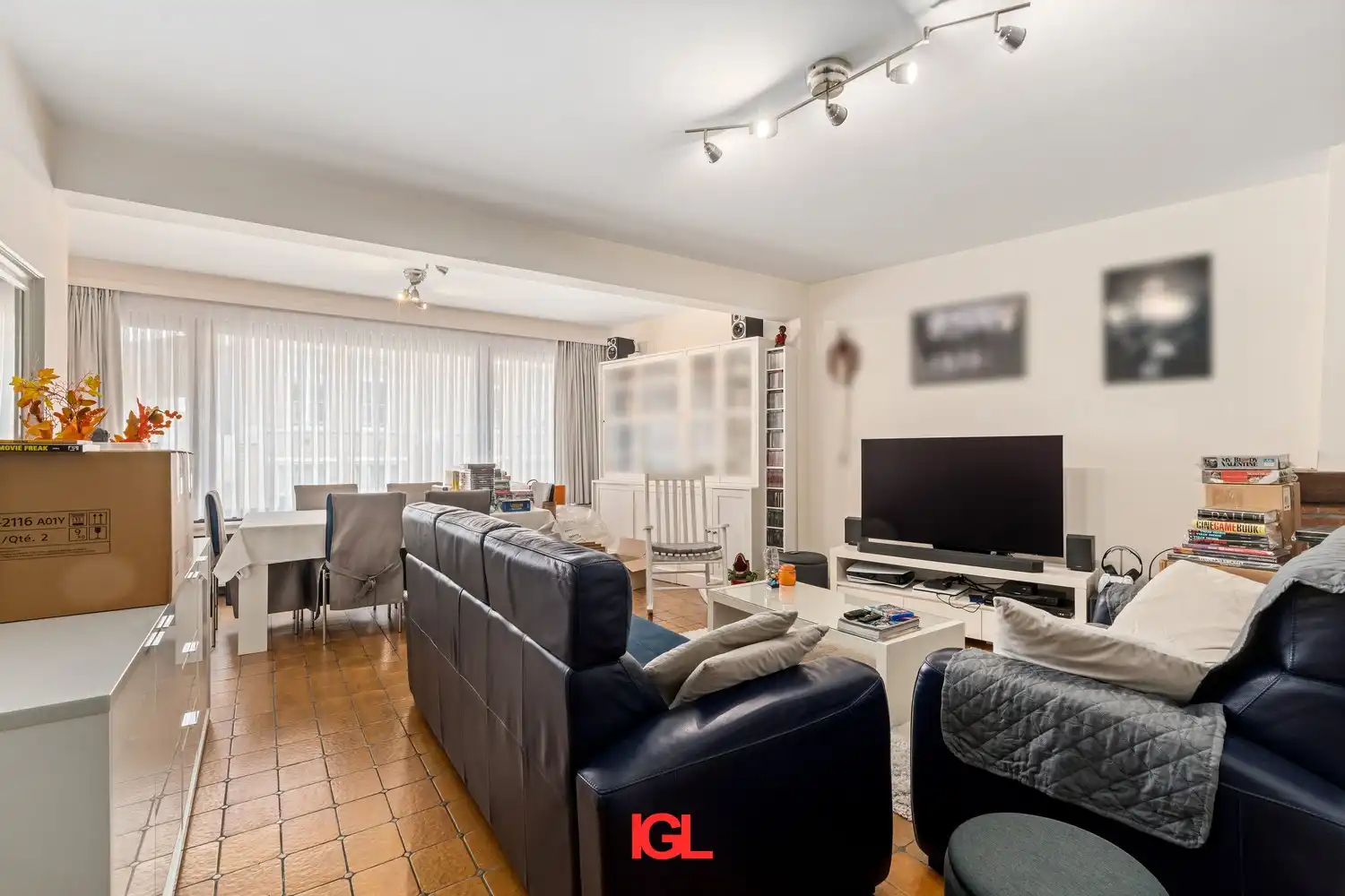 Ruim 3-kamer appartement nabij het centrum van Halle foto 4