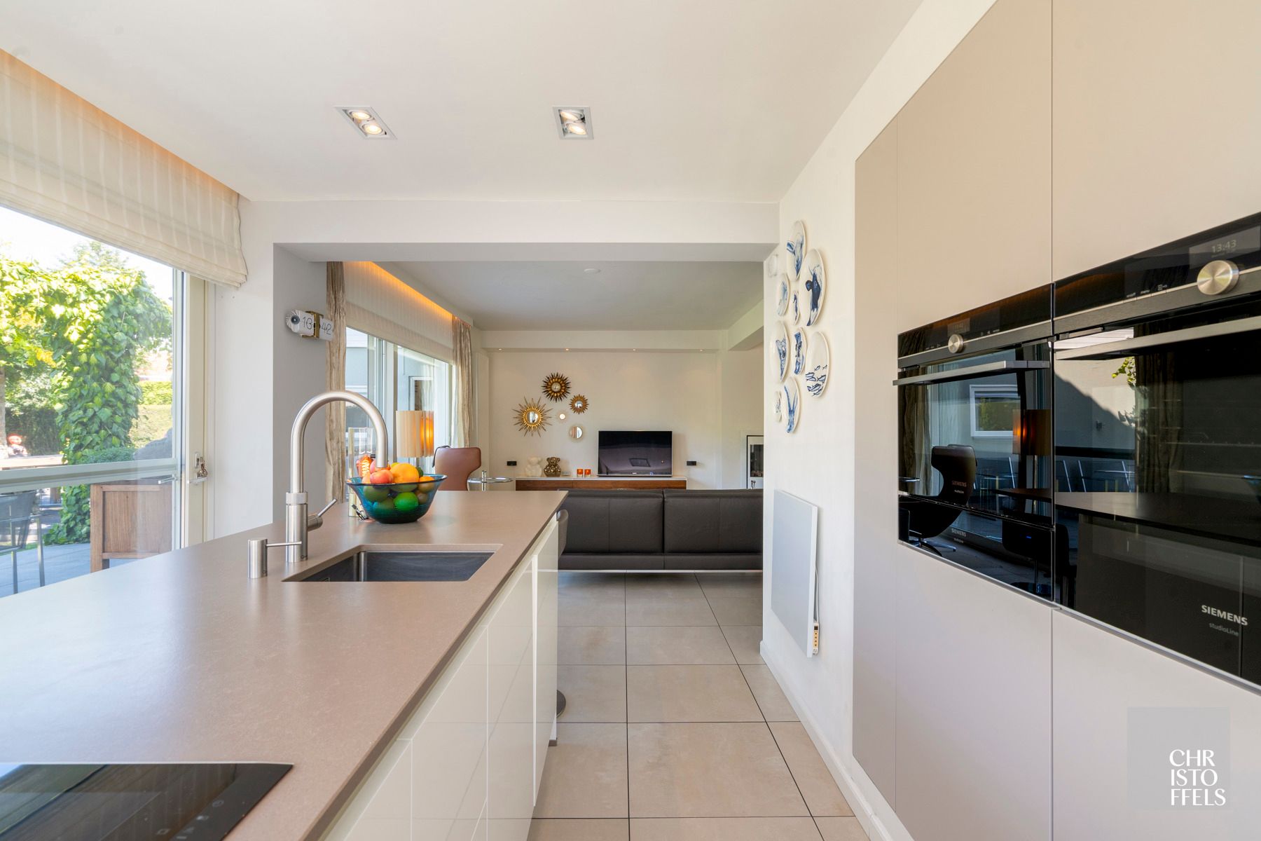 Energiezuinige villa (262m²) in een bosrijke, residentiële omgeving te Zutendaal!  foto 7