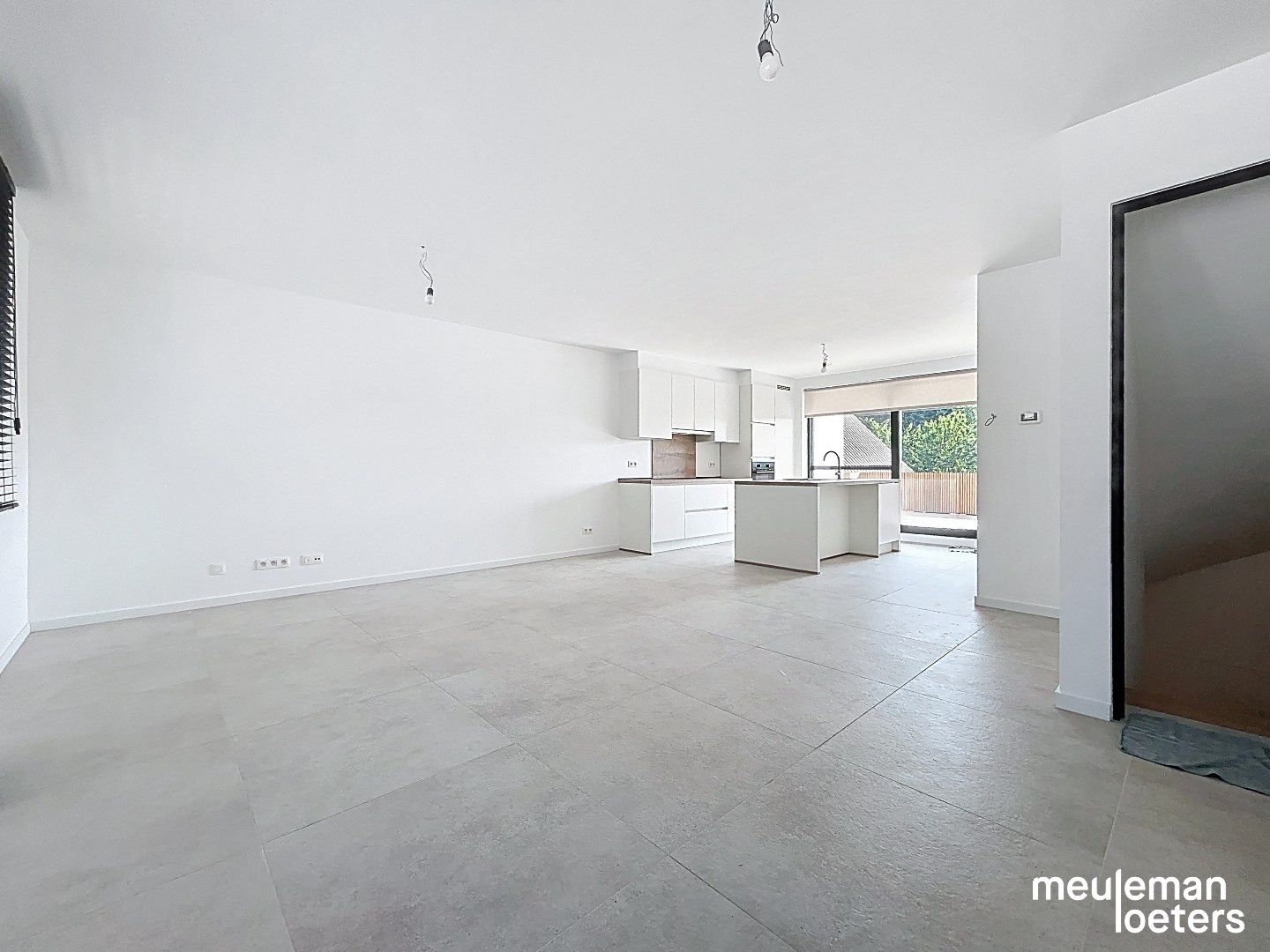 Nieuwbouw bel-etagewoning met terras foto 7