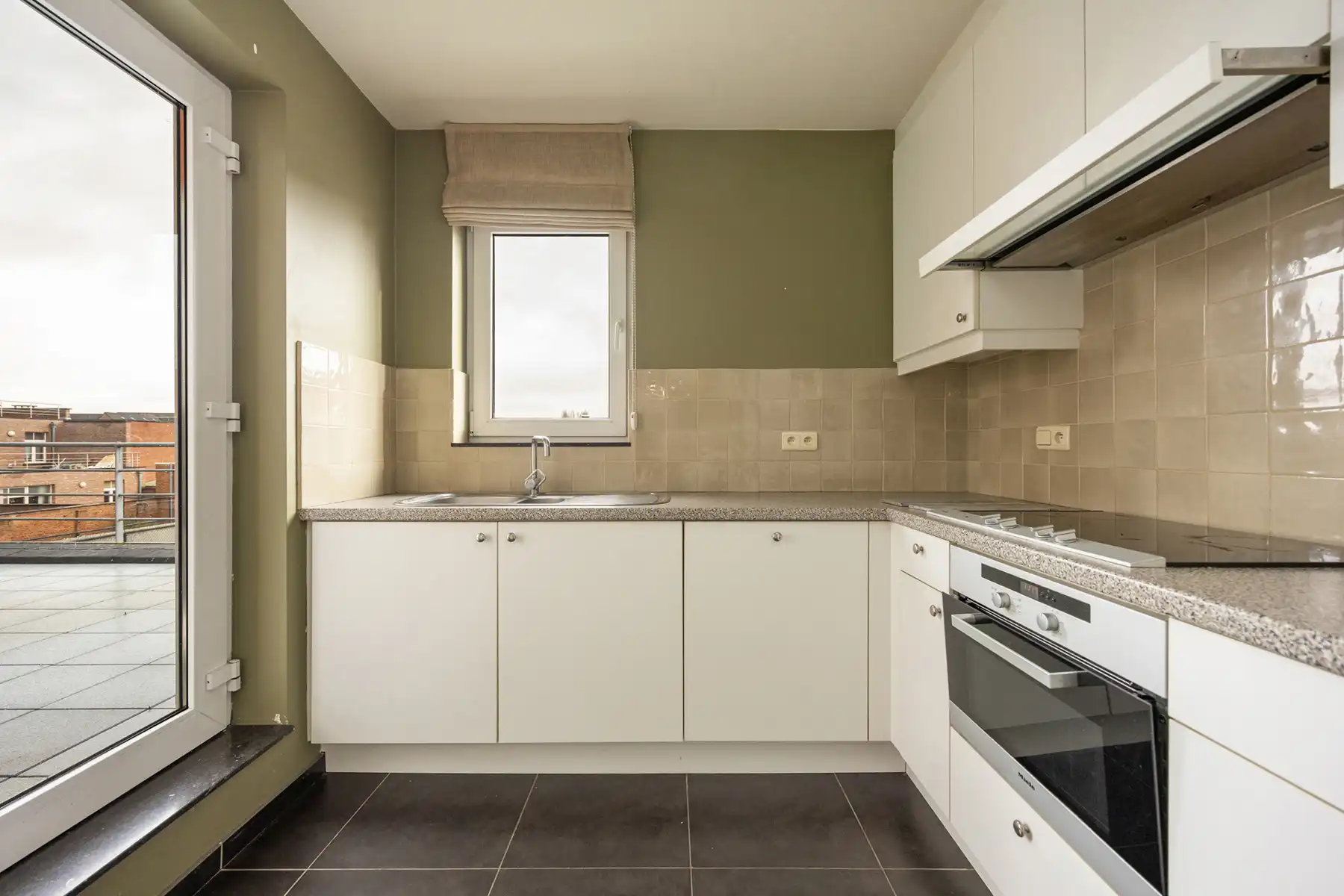 2slk app 92m² met ruim terras en garage  foto 13