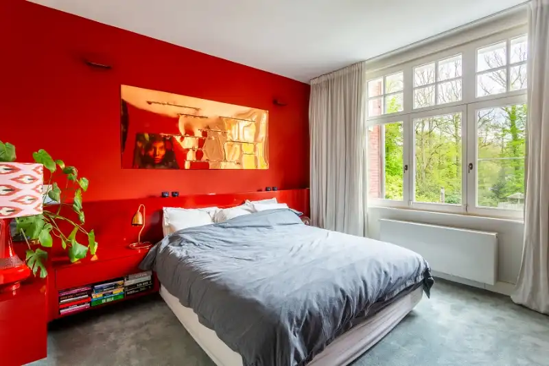 Unieke karaktervolle villa met parktuin, zwembad en een zee van ruimte,luxe alom! foto 38