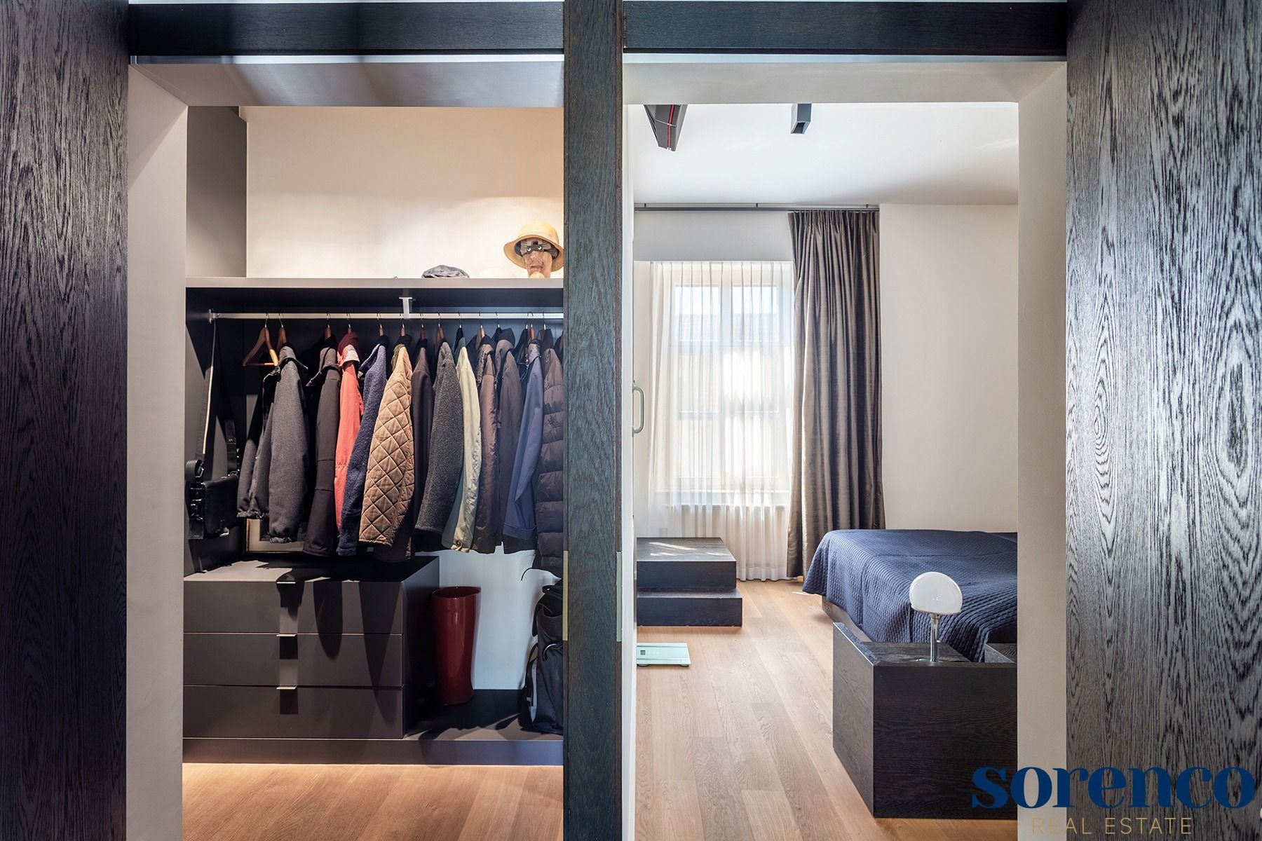 Sales en Rentback - ruime duplex + P te centrum Antwerpen foto 5