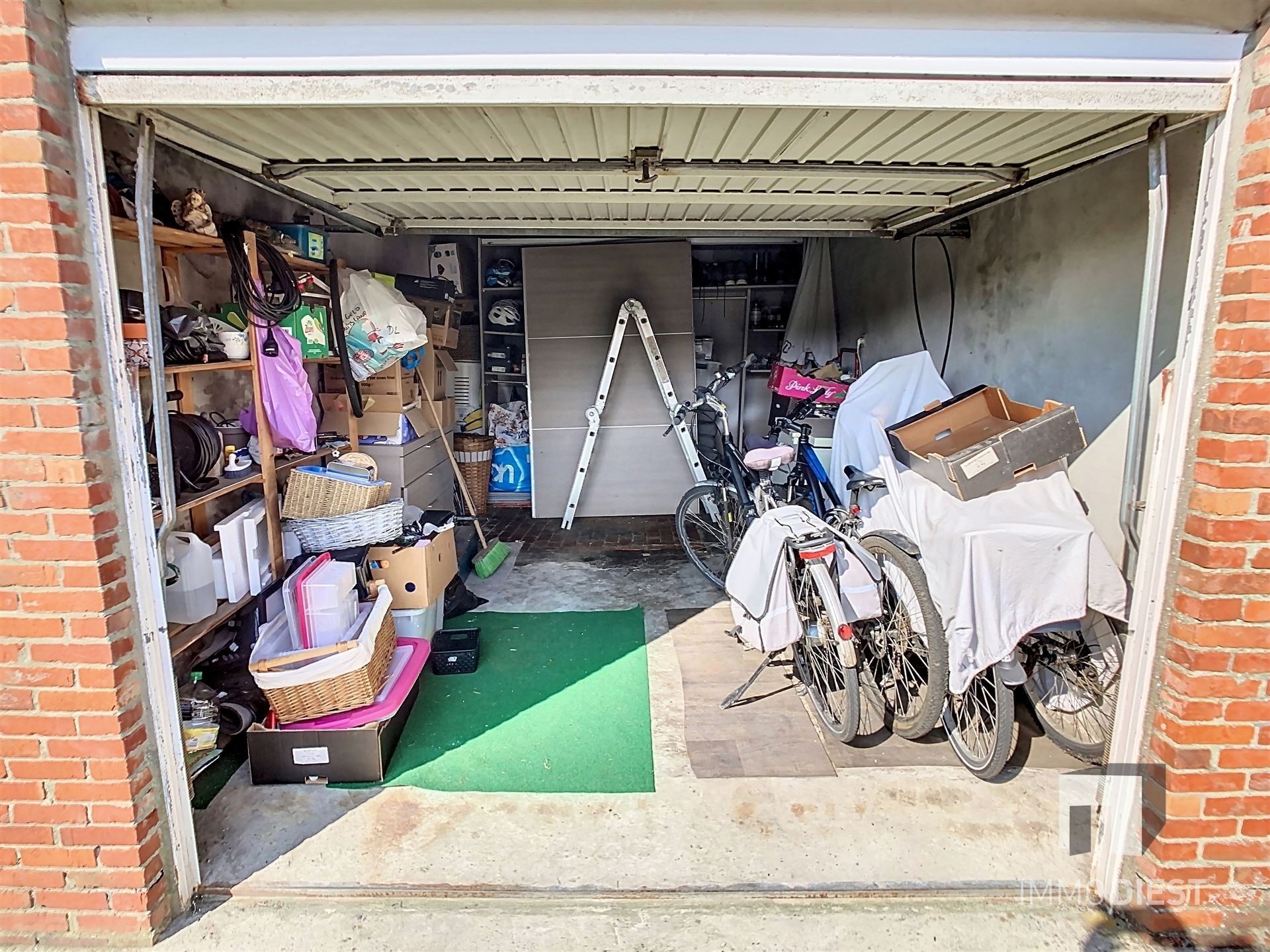 Rijwoning met garage en tuintje foto 20