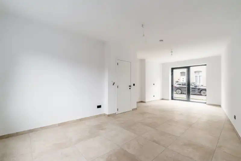 Nieuwbouw APP 1e verdiep  - 2 slpkmrs + bureel/handelsruimte gelijkvloers! foto 16