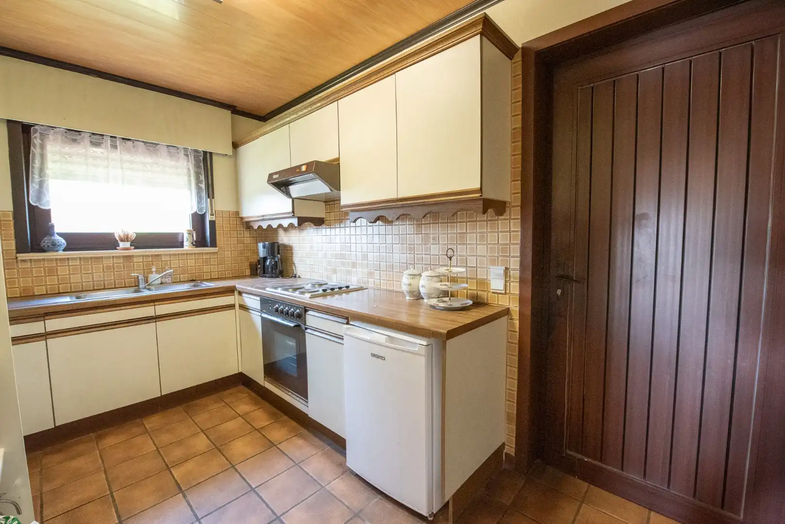 Charmante open bebouwing op 1019 m² op een rustige ligging in Zulte. foto 6