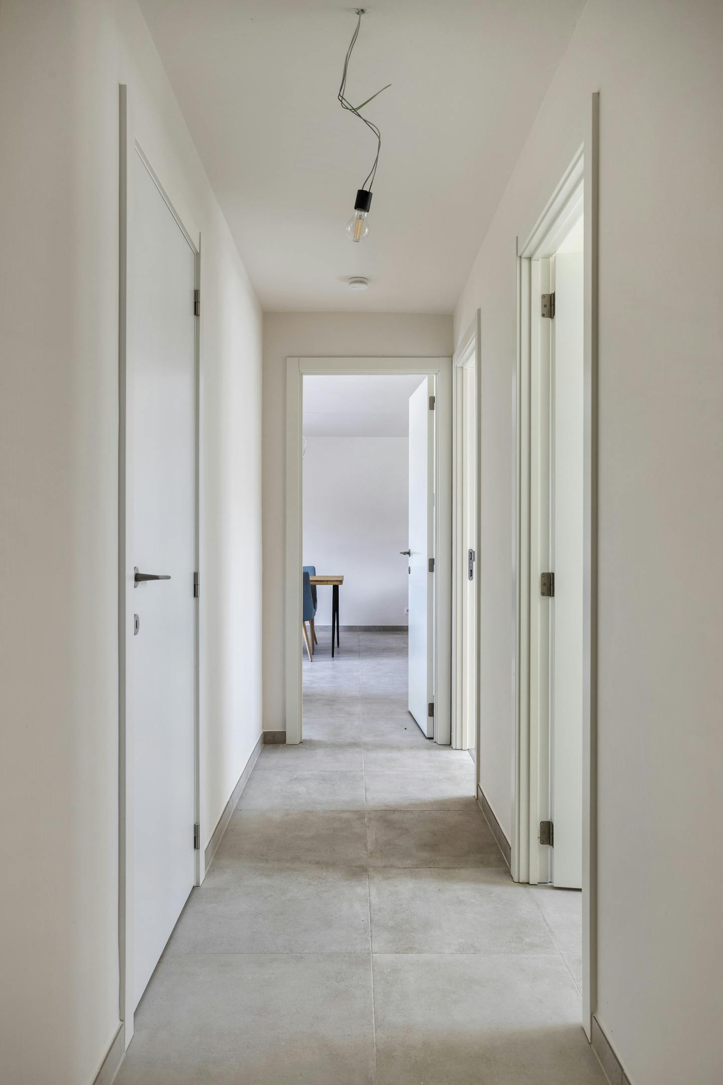 INSTAPKLAAR BEN-APPARTEMENT MET 2 SLAAPK. IN BAZEL EN TERRAS foto 17