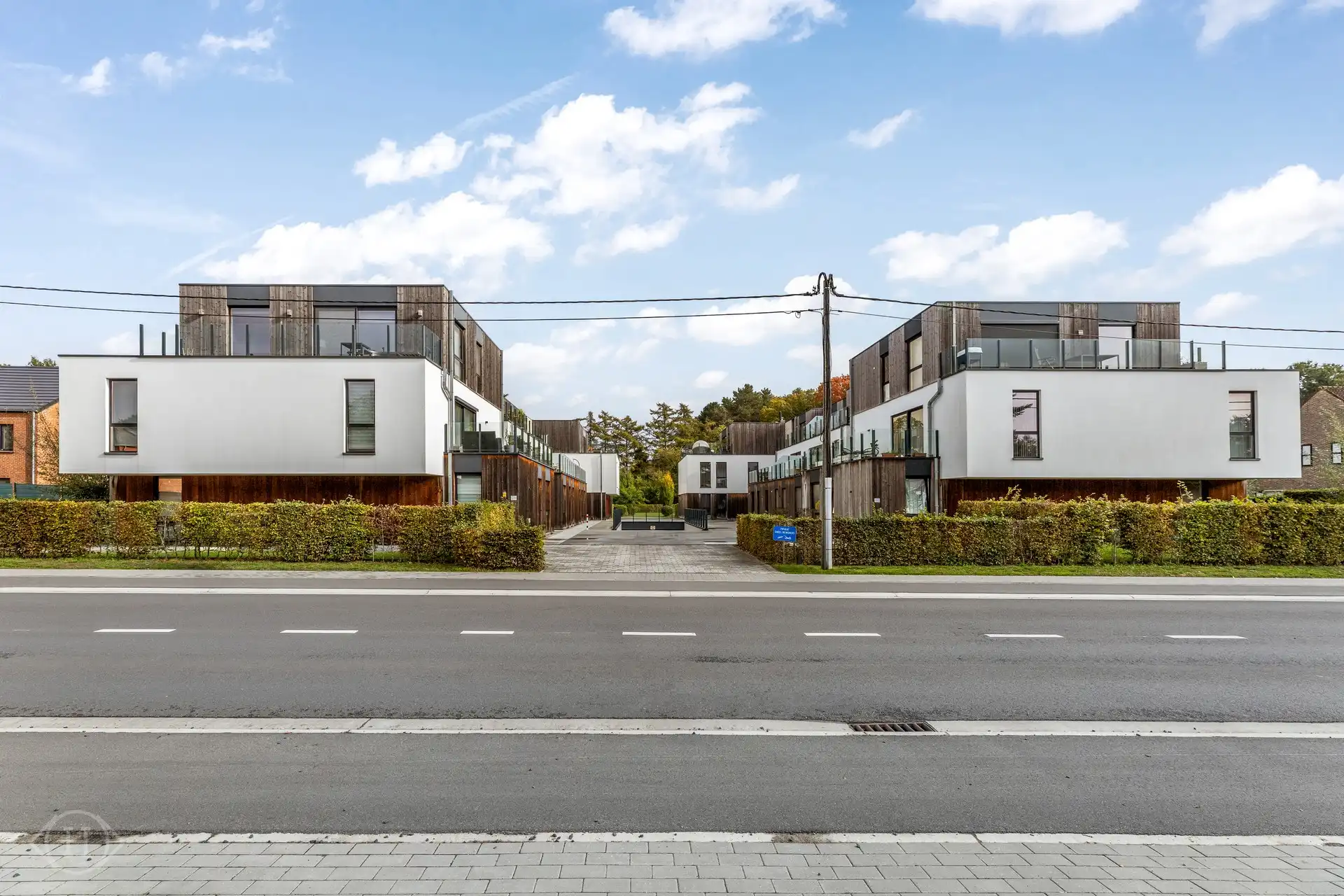 Modern 2-slaapkamerappartement met tuin foto 23