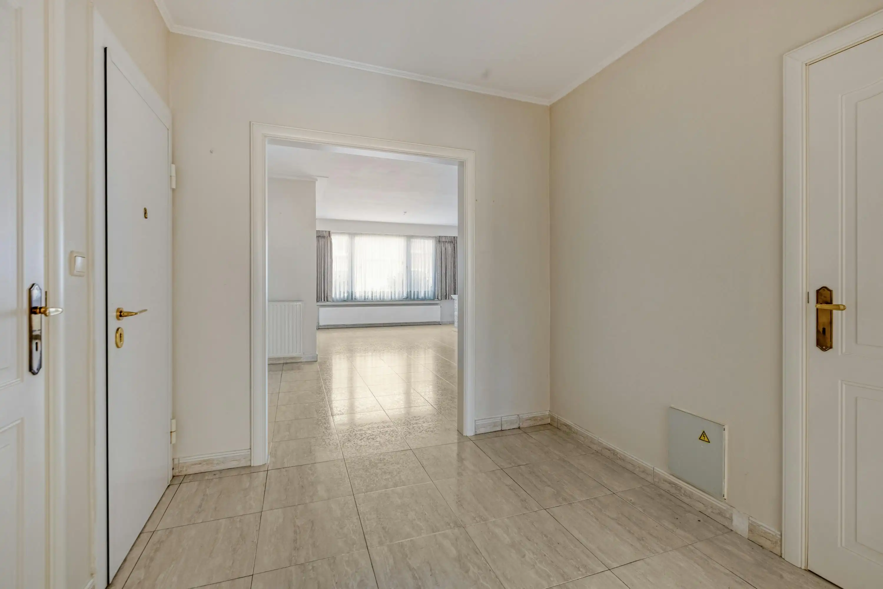 Gelijkvloers appartement te koop in Deurne met garage  foto 9