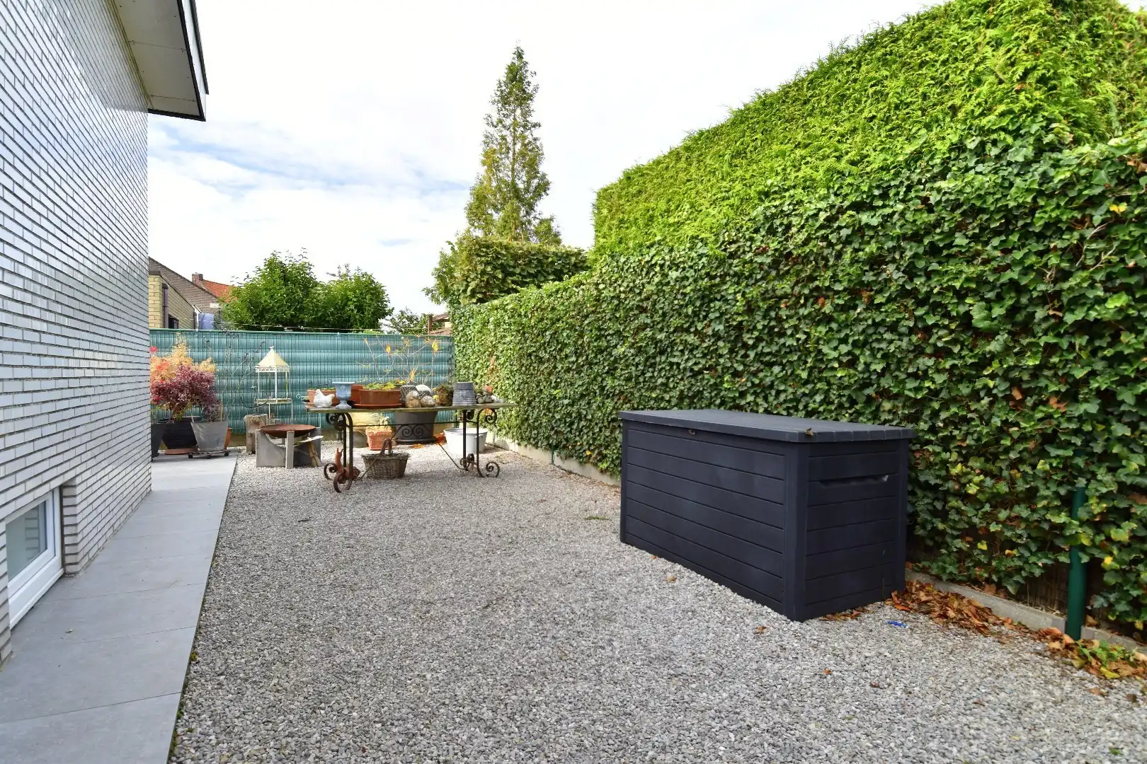 Charmante woning met 3 slaapkamers, dubbele garage en tuin te koop in Wevelgem foto 14