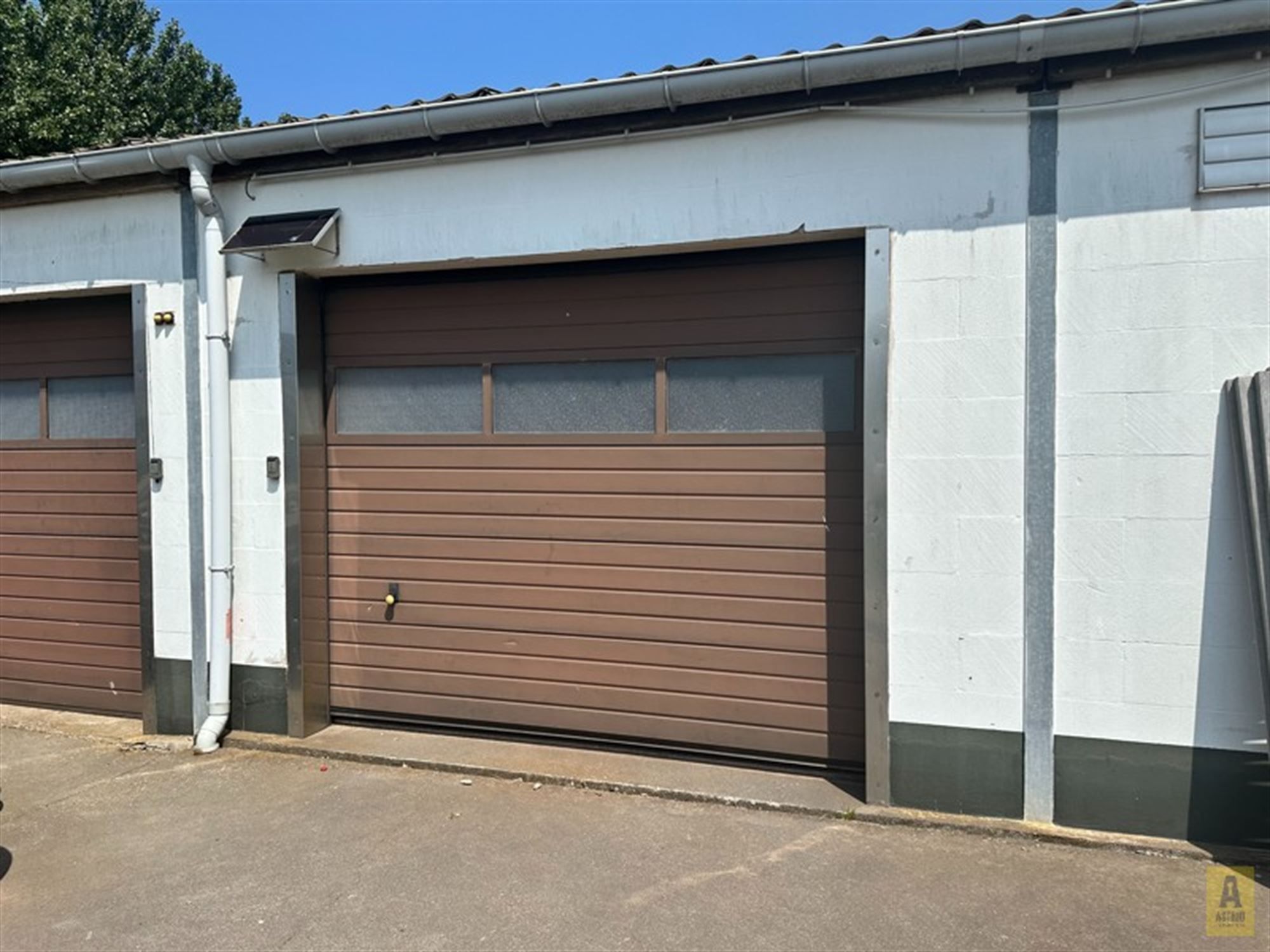 Loods te huur foto {{pictureIndex}}