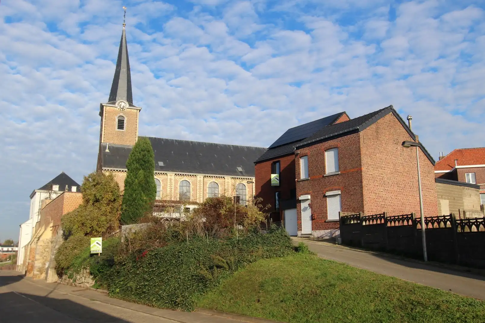 PRACHTIG AFGEWERKTE WONING (2020) foto 23