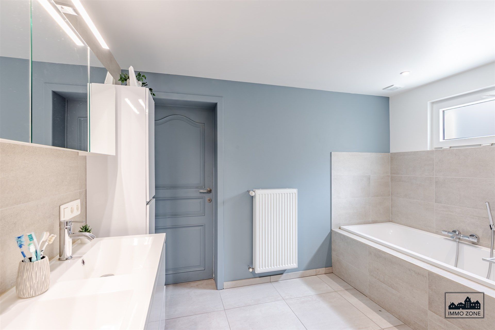 Woning met 4 slaapkamers én magazijn op toplocatie foto 5