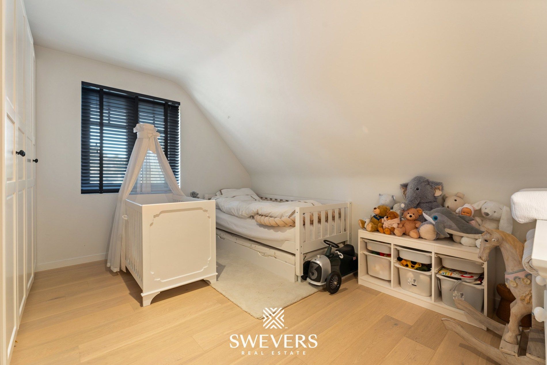 Luxueus villa-appartement in het centrum van Bolderberg foto 23