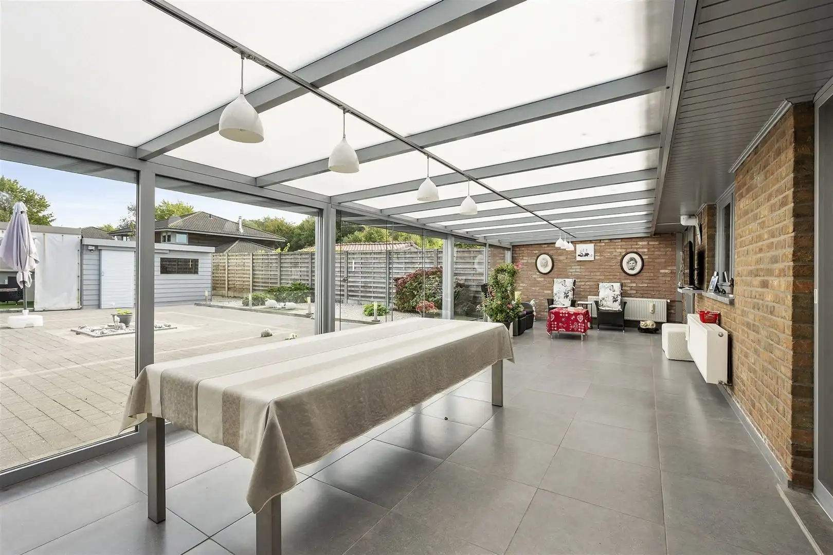 Halfopen bebouwing met 3 slpk's foto 14