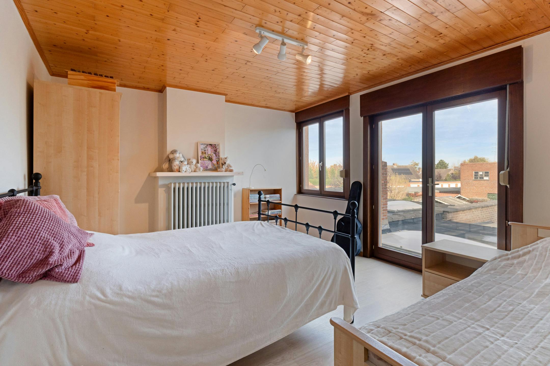 Instapklare woning met gezellige tuin te koop in Roeselare foto 14