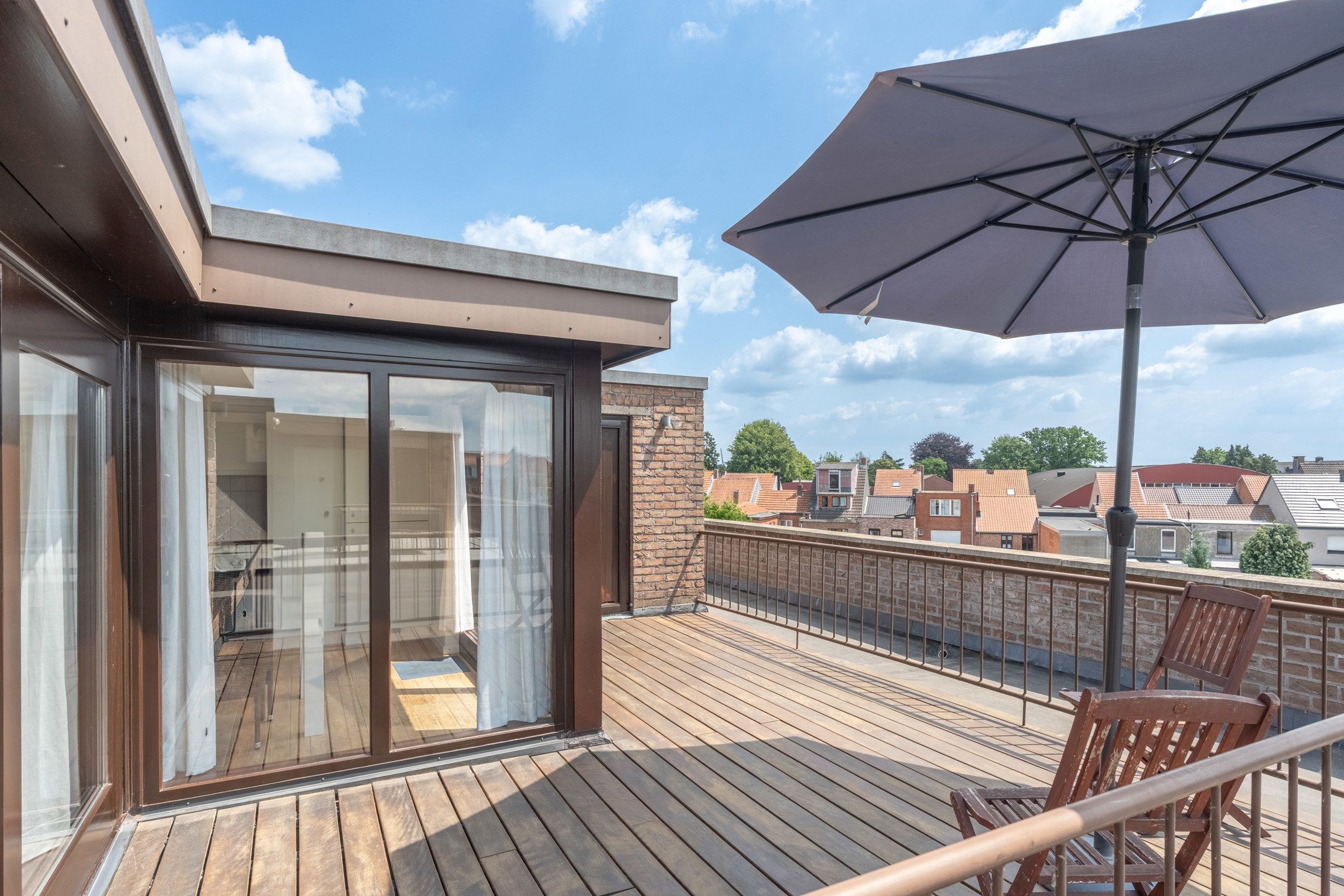 Duplex app met 2slpks, ruim terras en garagebox te Turnhout. foto 22