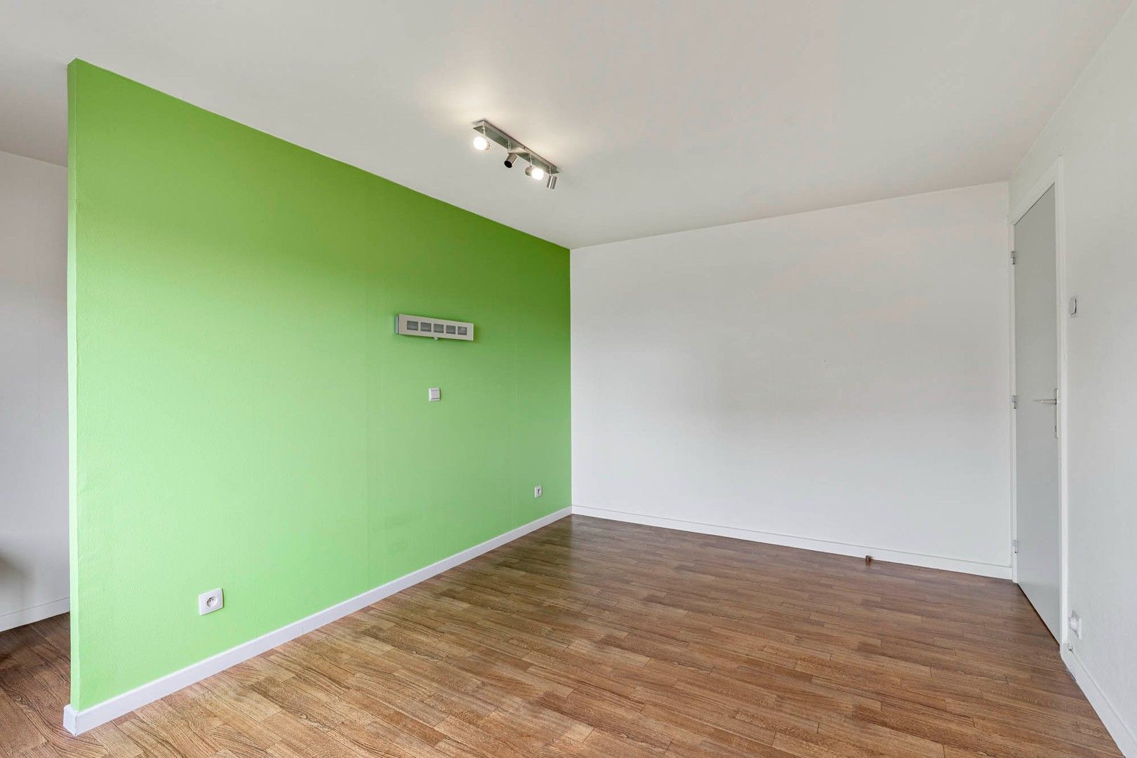 Woning met handelspand op een toplocatie in Kortenaken foto 11