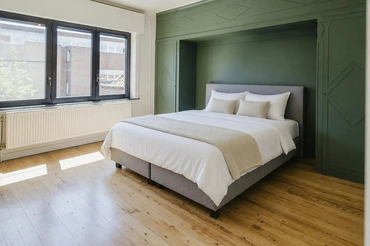 Instapklare burgerwoning met tuin en 4 slpk in Beverlaai  foto 16