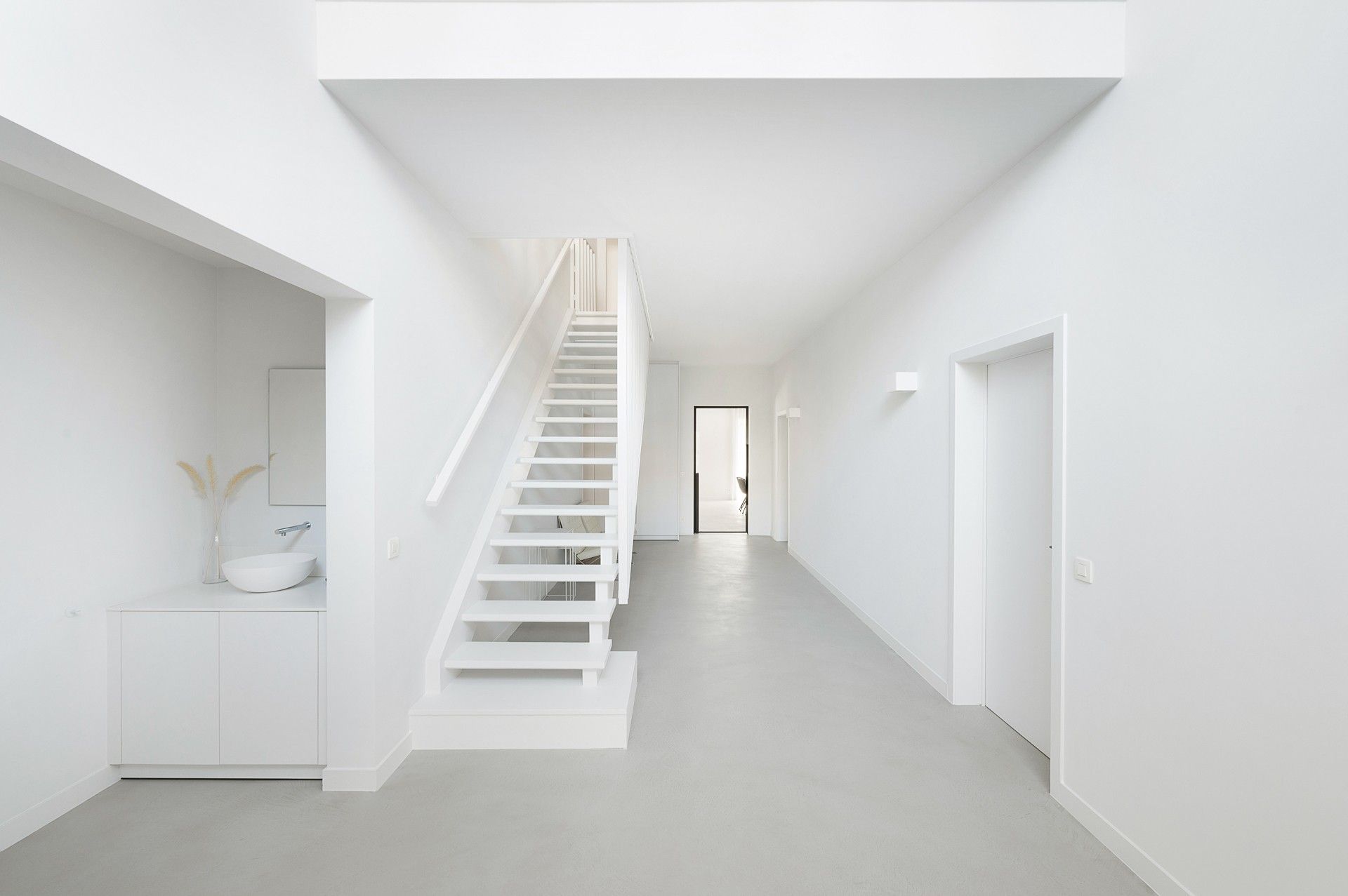 Ruime villa, rustig gelegen op een prachtig perceel van 1380m² te Westkapelle. foto 6