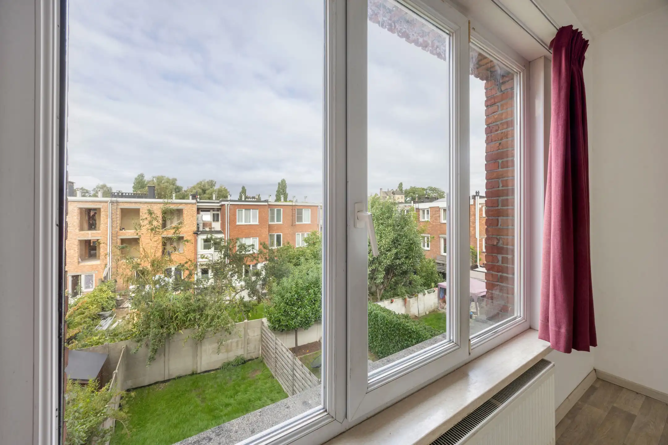 appartement met 2 slaapkamers en overdekt terras op centrale ligging in Deurne Zuid foto 7