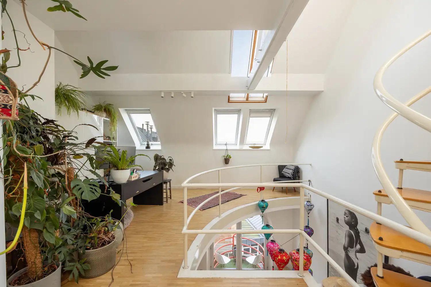 Lichtrijk wonen in het historische centrum van Antwerpen, met Scheldezicht vanuit de leefruimte! foto 12