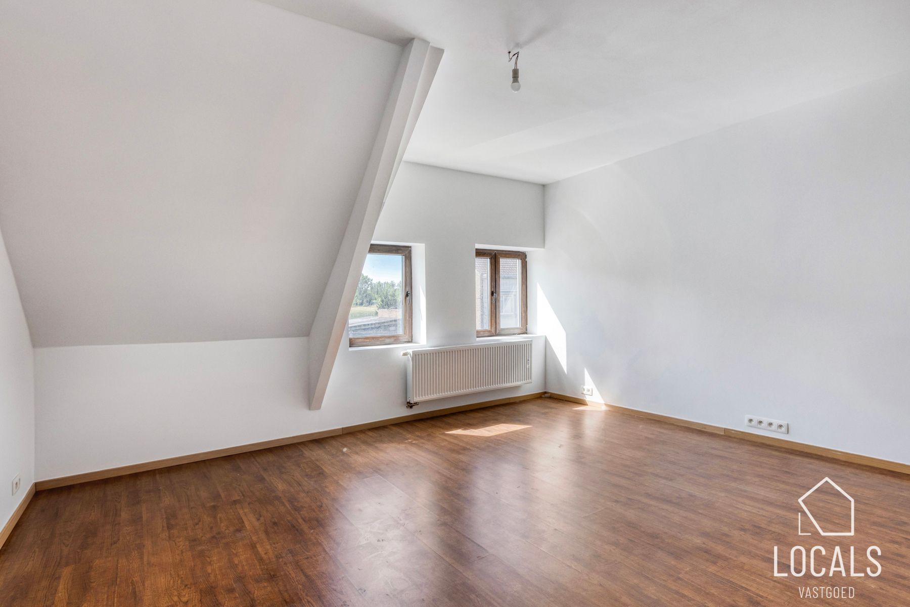 Instapklare woning met tuin, parking en modern wooncomfort foto 12