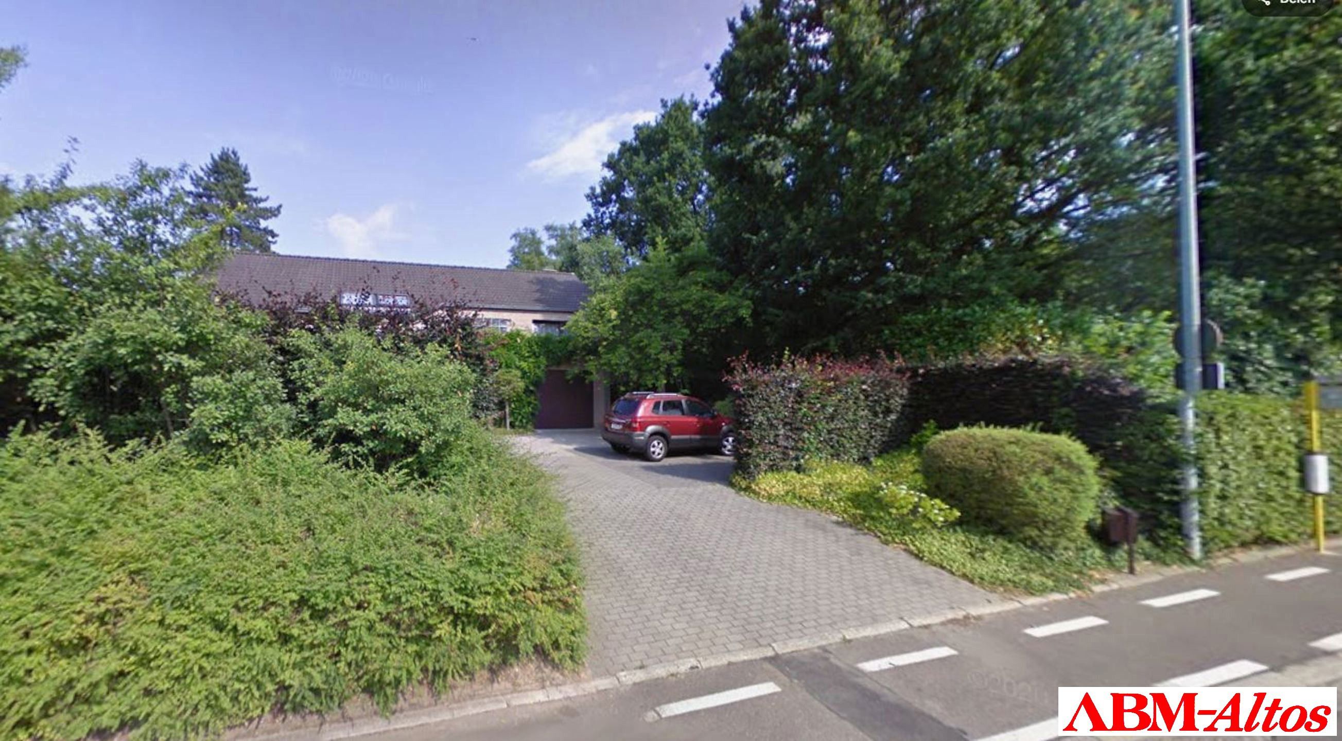 Hoofdfoto van de publicatie: Heverlee villa te koop