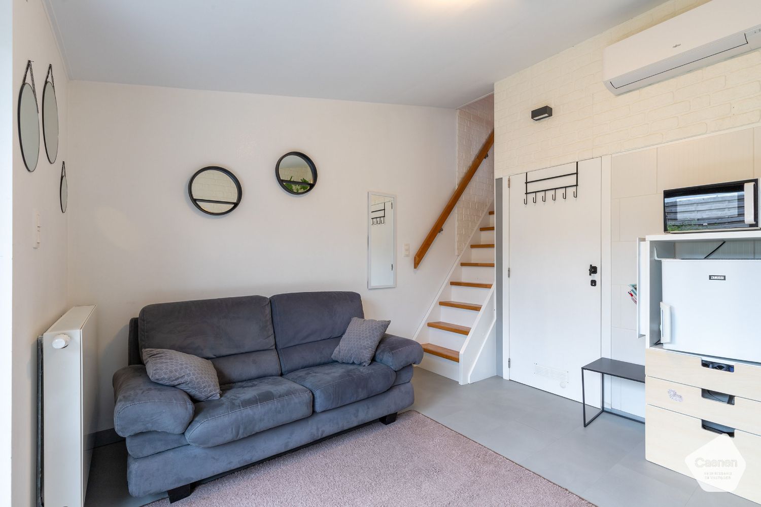 Wonen en werken op één adres – unieke halfopen woning met praktijkruimte. foto 19