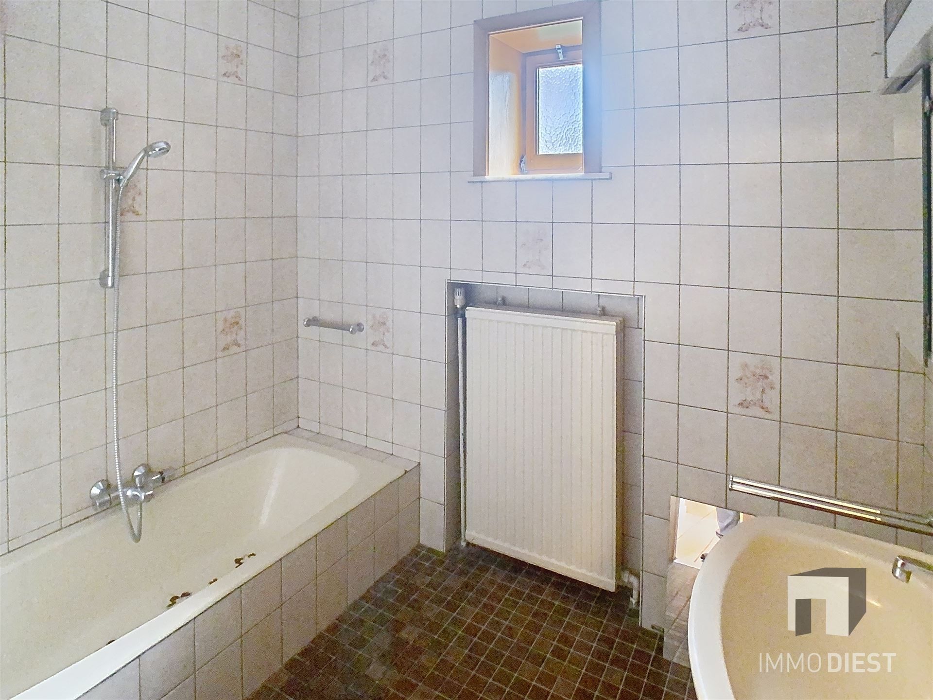 Landhuis met karakter en ruimte (min. 4 slpks) foto 14