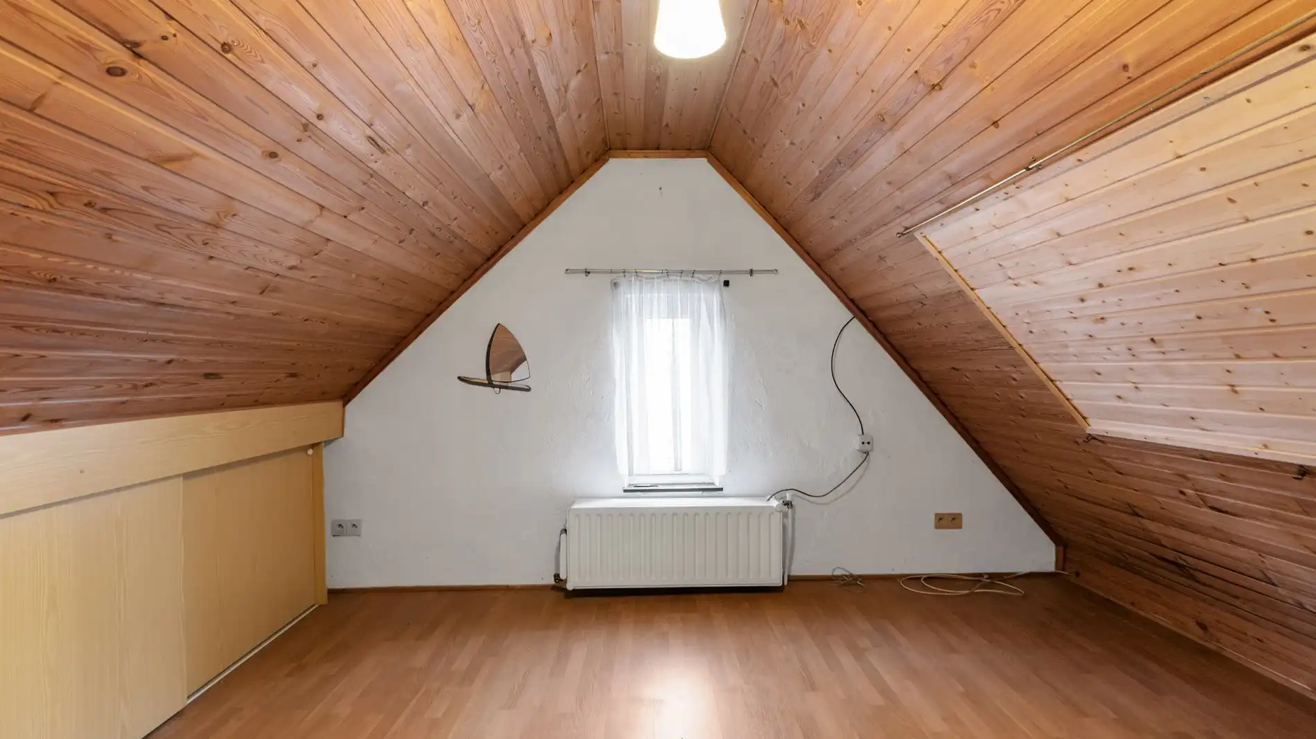 Riante gezinswoning met tal van mogelijkheden nabij Maastricht! foto 22