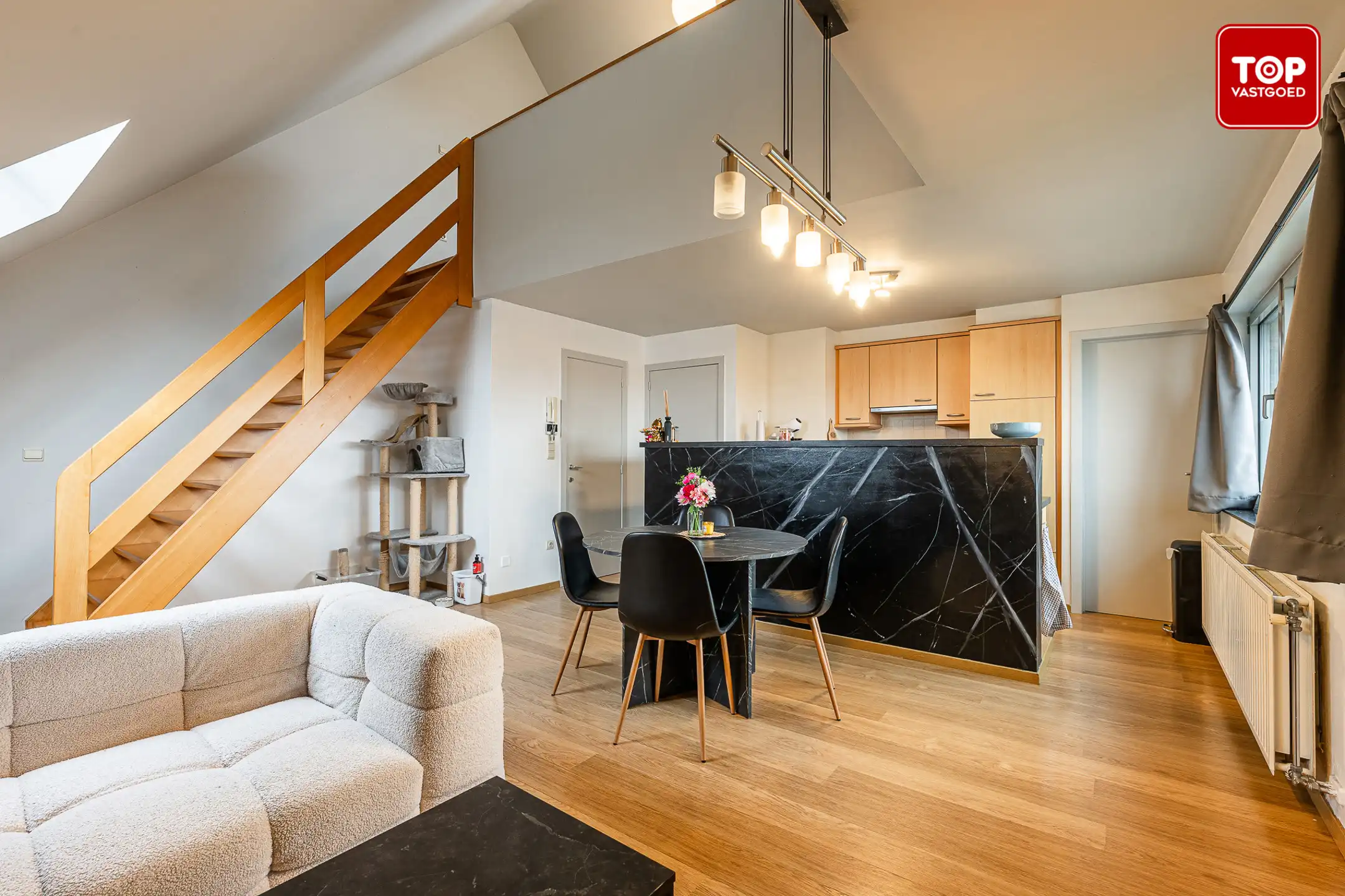 Instapklaar energiezuinig appartement met 2 slaapkamers foto 3